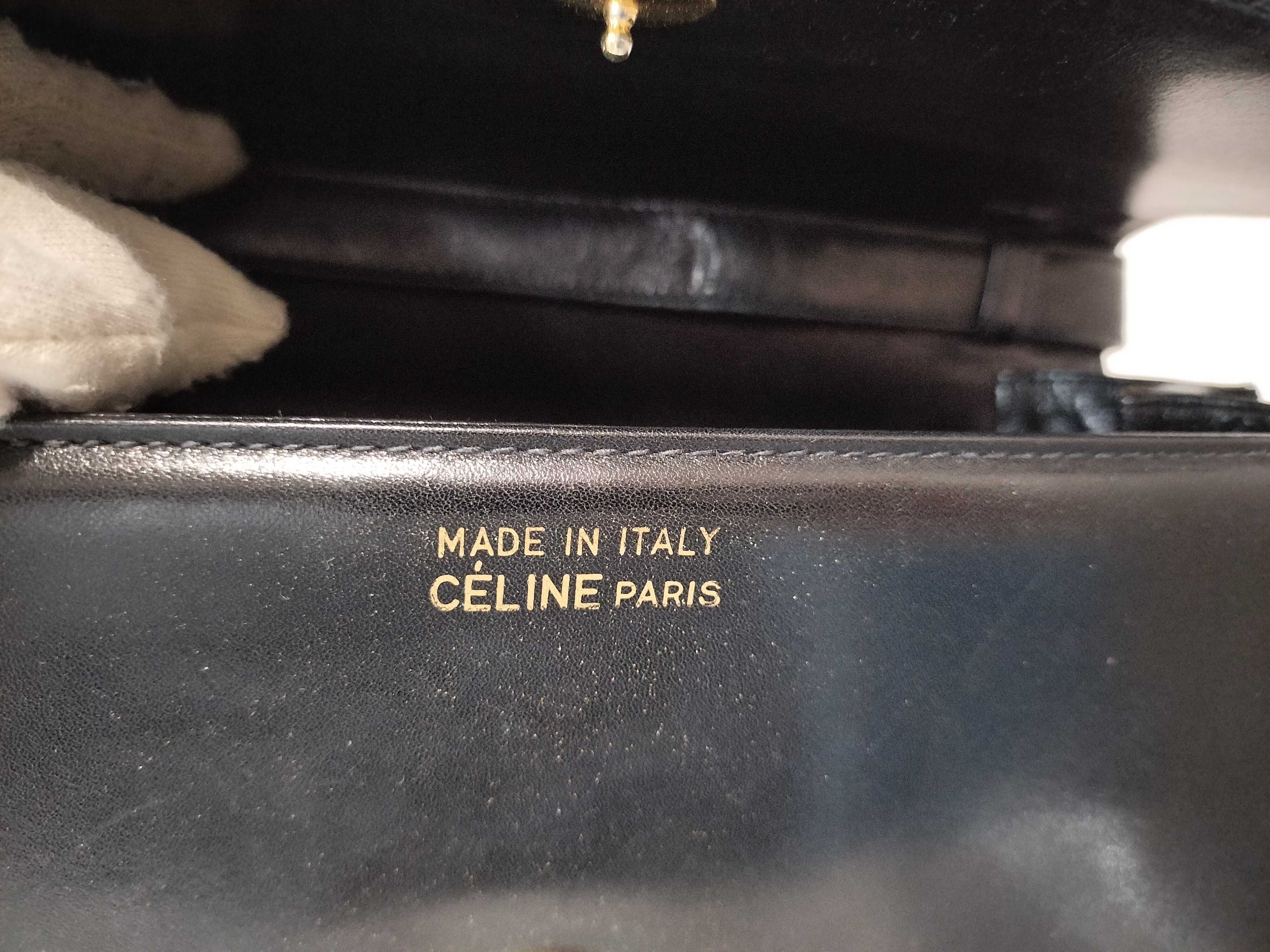 Carriage Hardware Calf Leather One-Shoulder Bag — view 11