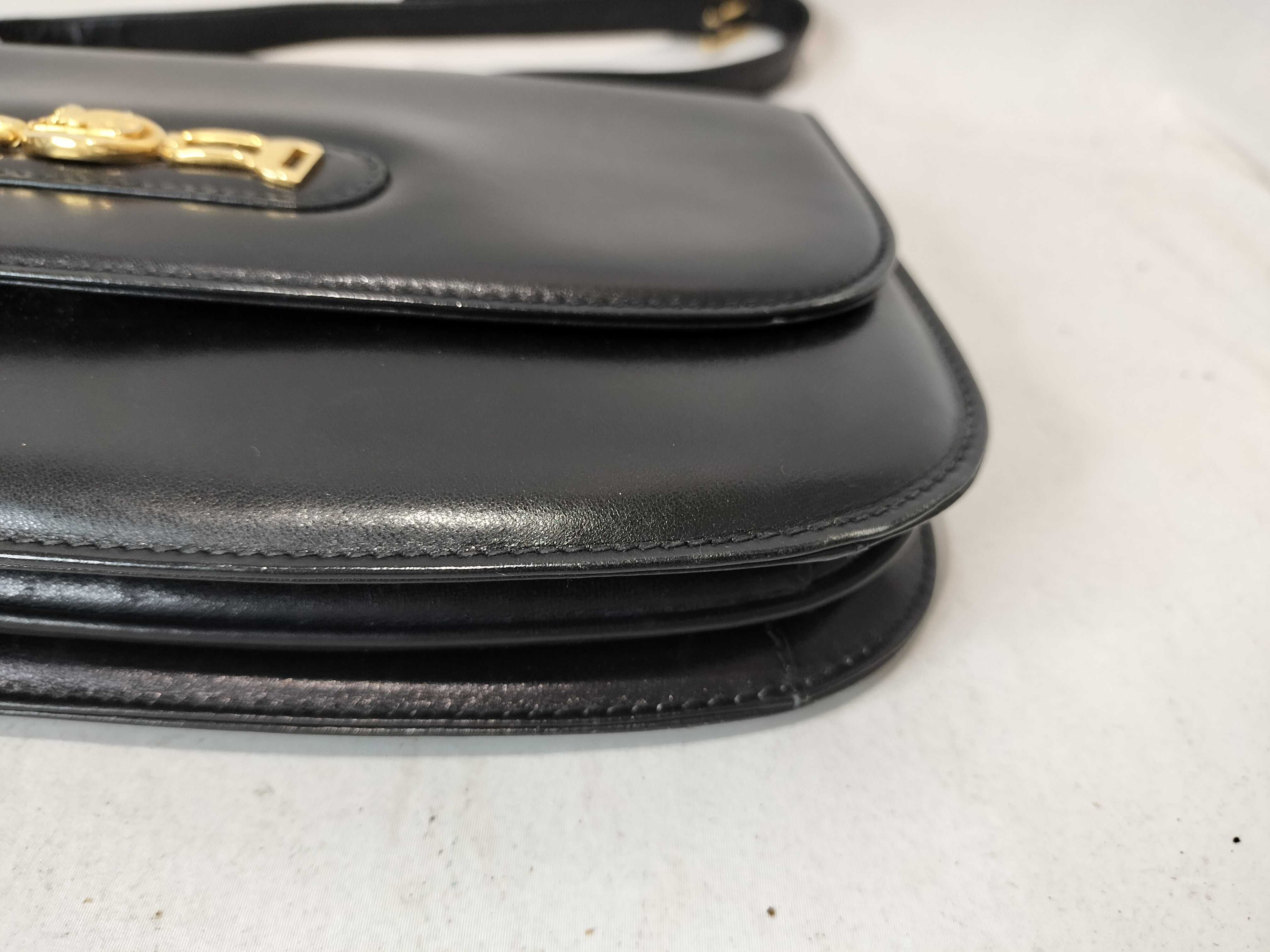Carriage Hardware Calf Leather One-Shoulder Bag — view 7