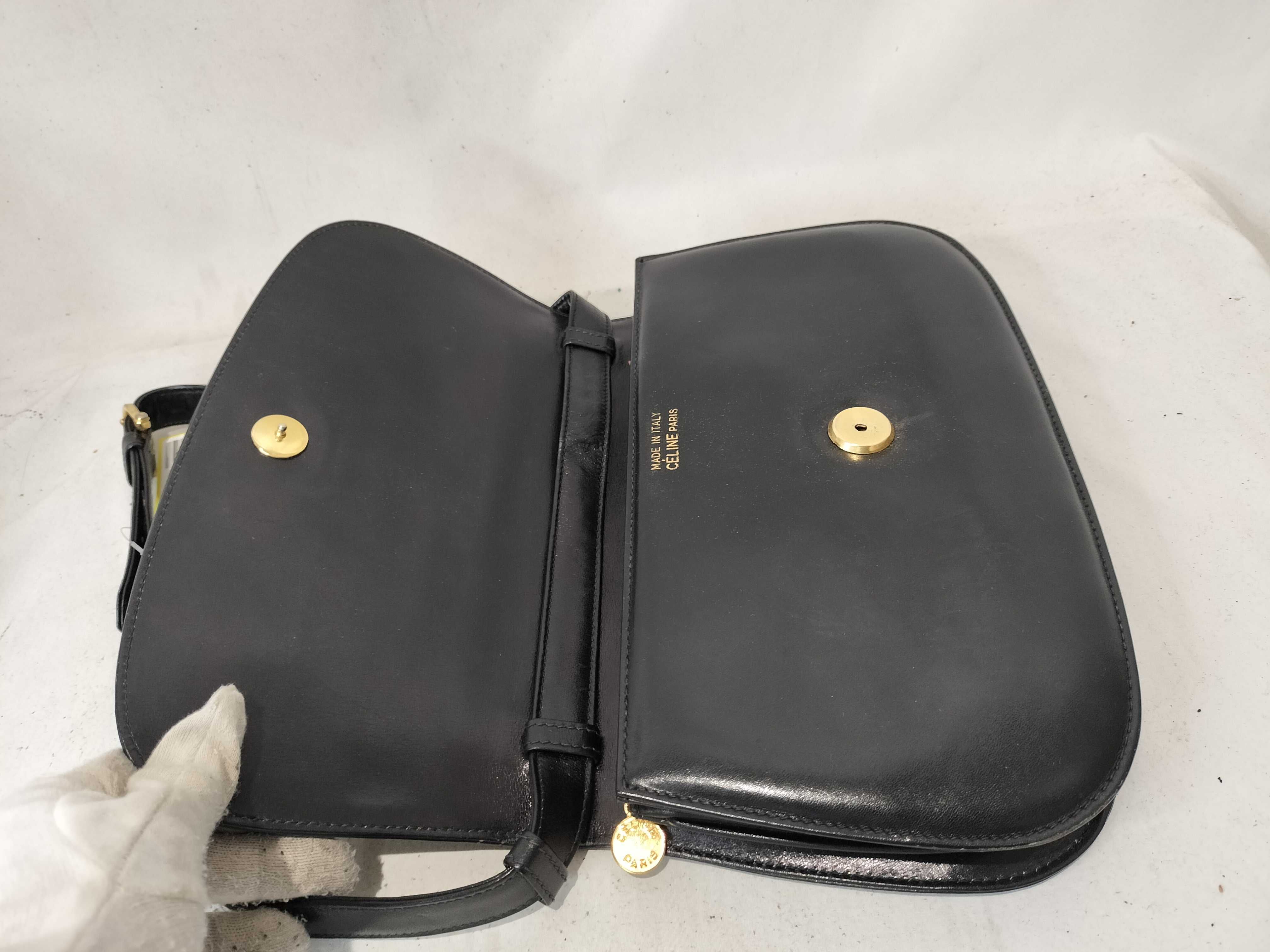 Carriage Hardware Calf Leather One-Shoulder Bag — view 9