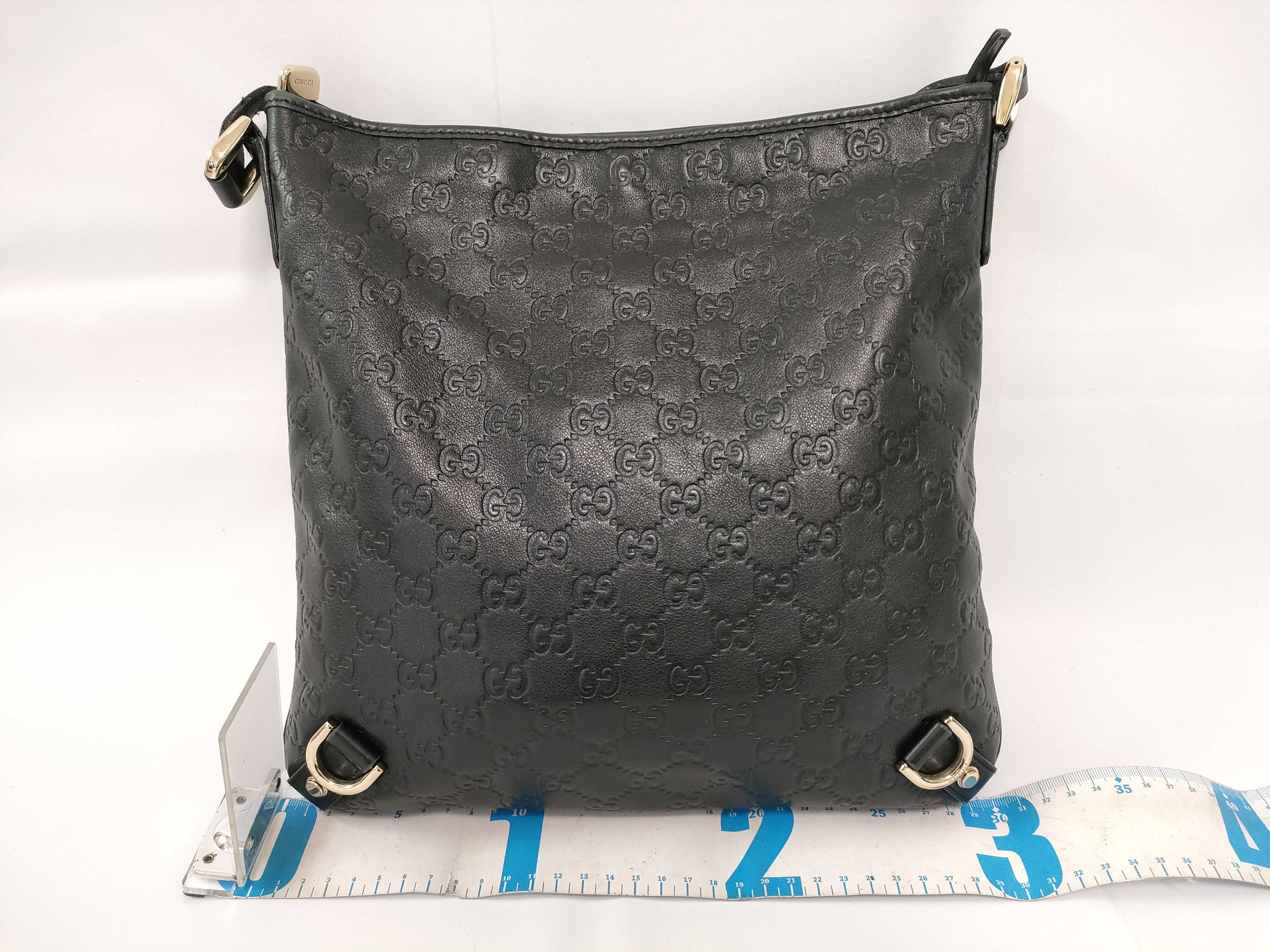 Guccissima Abbey Gold Hardware Leather Shoulder Bag Black — view 2
