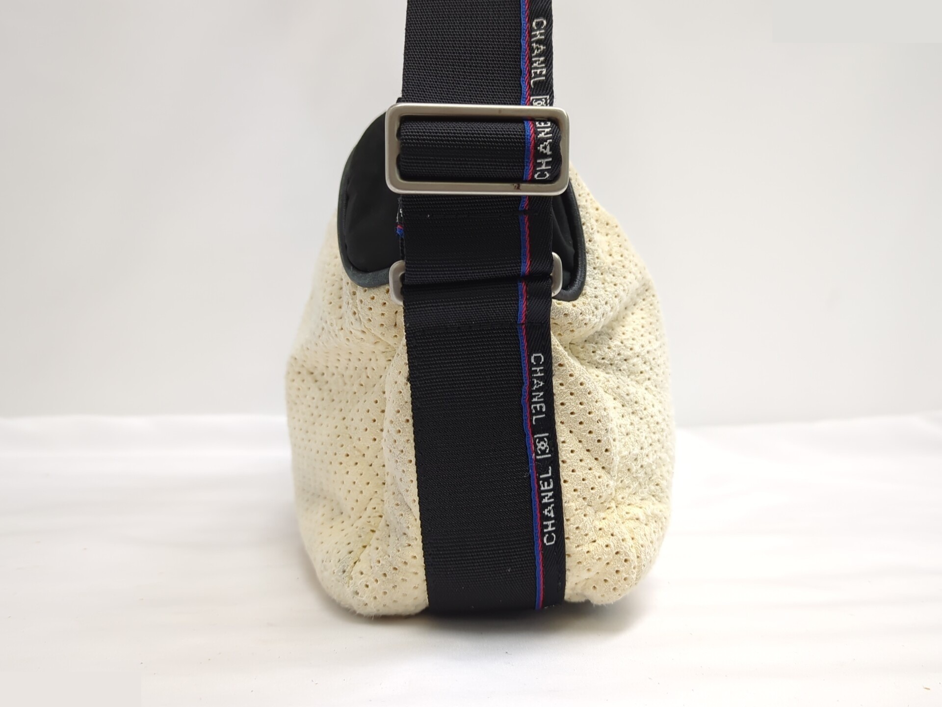Icon Series (Bags) - Shoulder Bag — view 6
