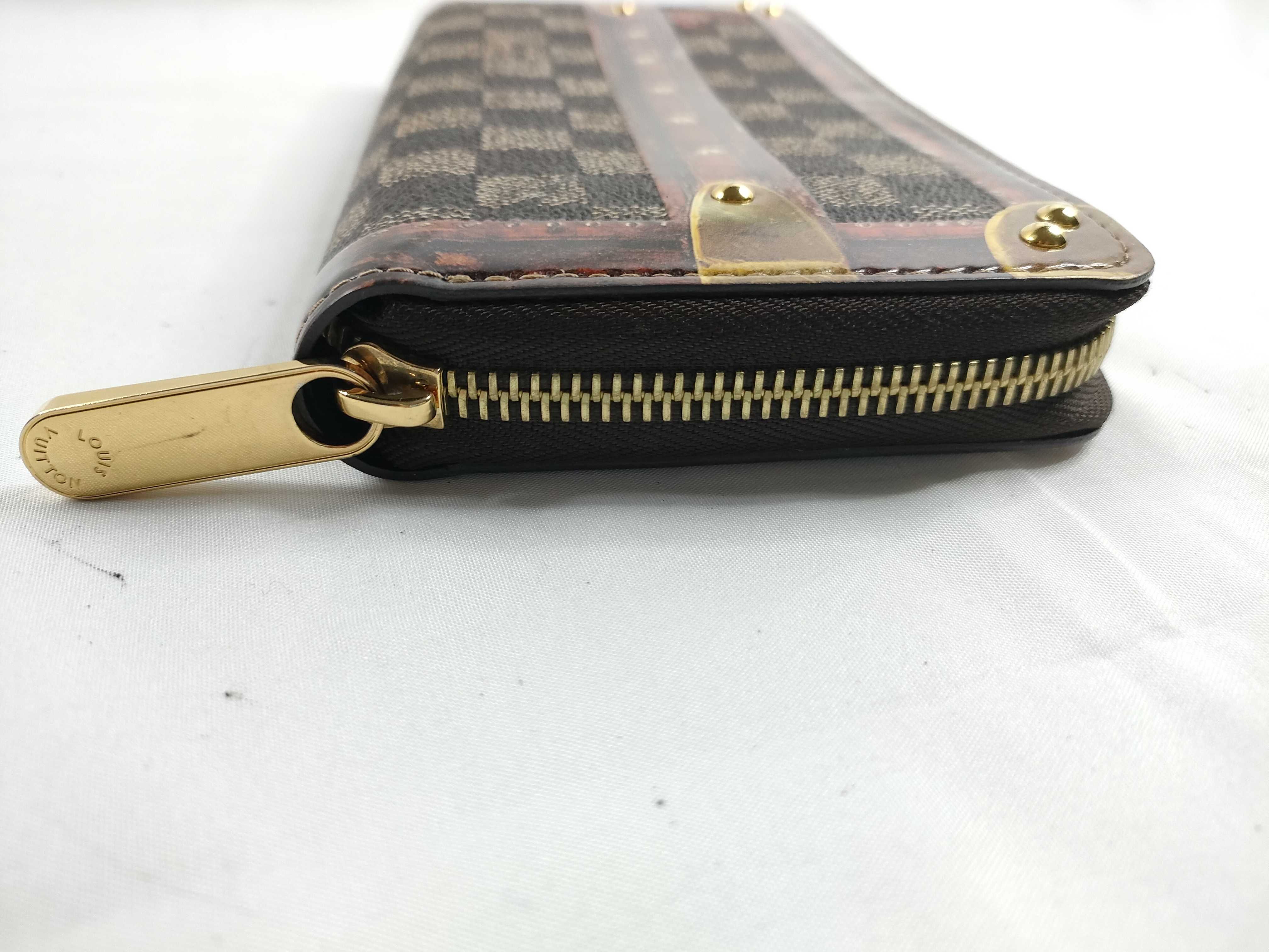 Damier Louis Vuitton LV Transformed Damier Zippy Wallet M63490 Wallet — view 7