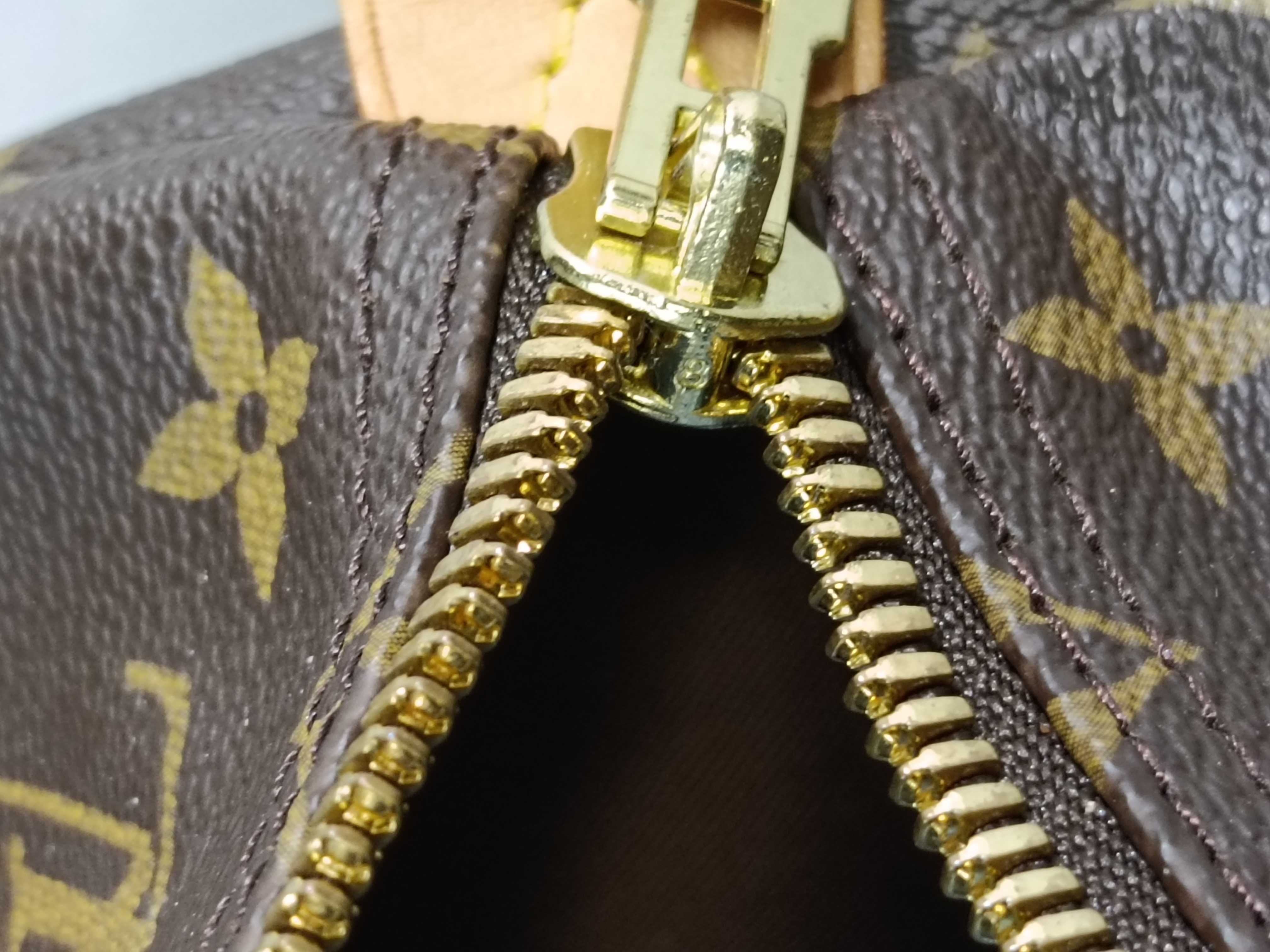Monogram M41424 Keepall 55 Boston Bag — view 10