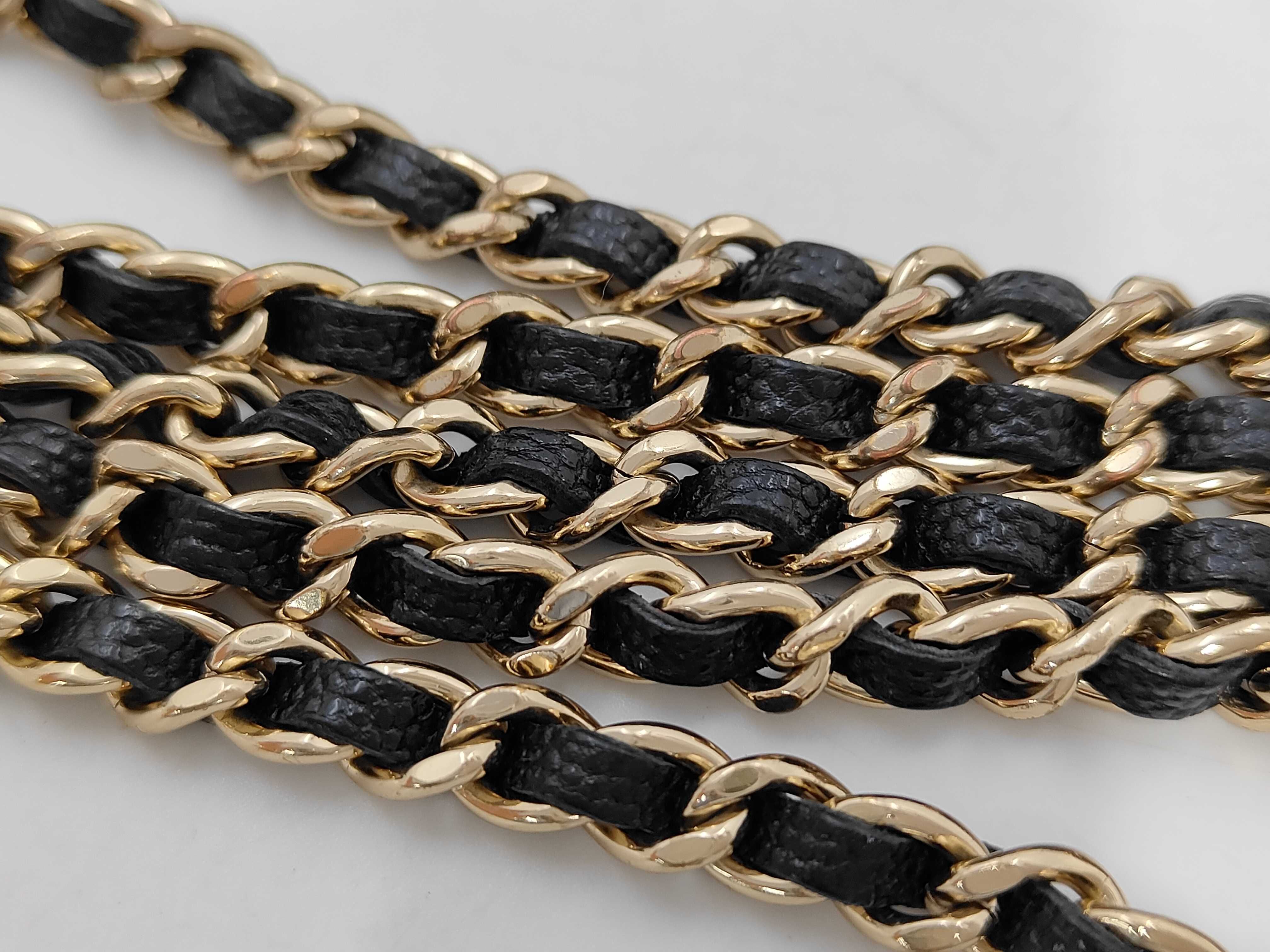 Caviar Skin Chain Wallet Shoulder Bag — view 6