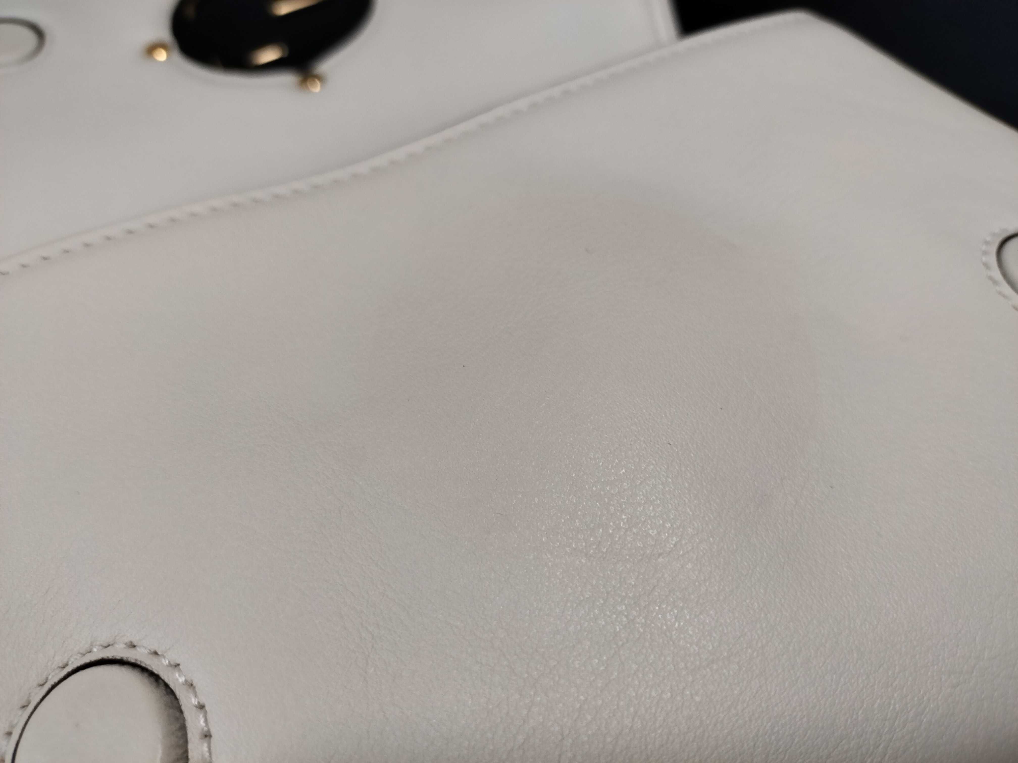 Interlocking G Blondie Leather 2-Way Shoulder Bag White 698643 Shoulder Bag — view 12