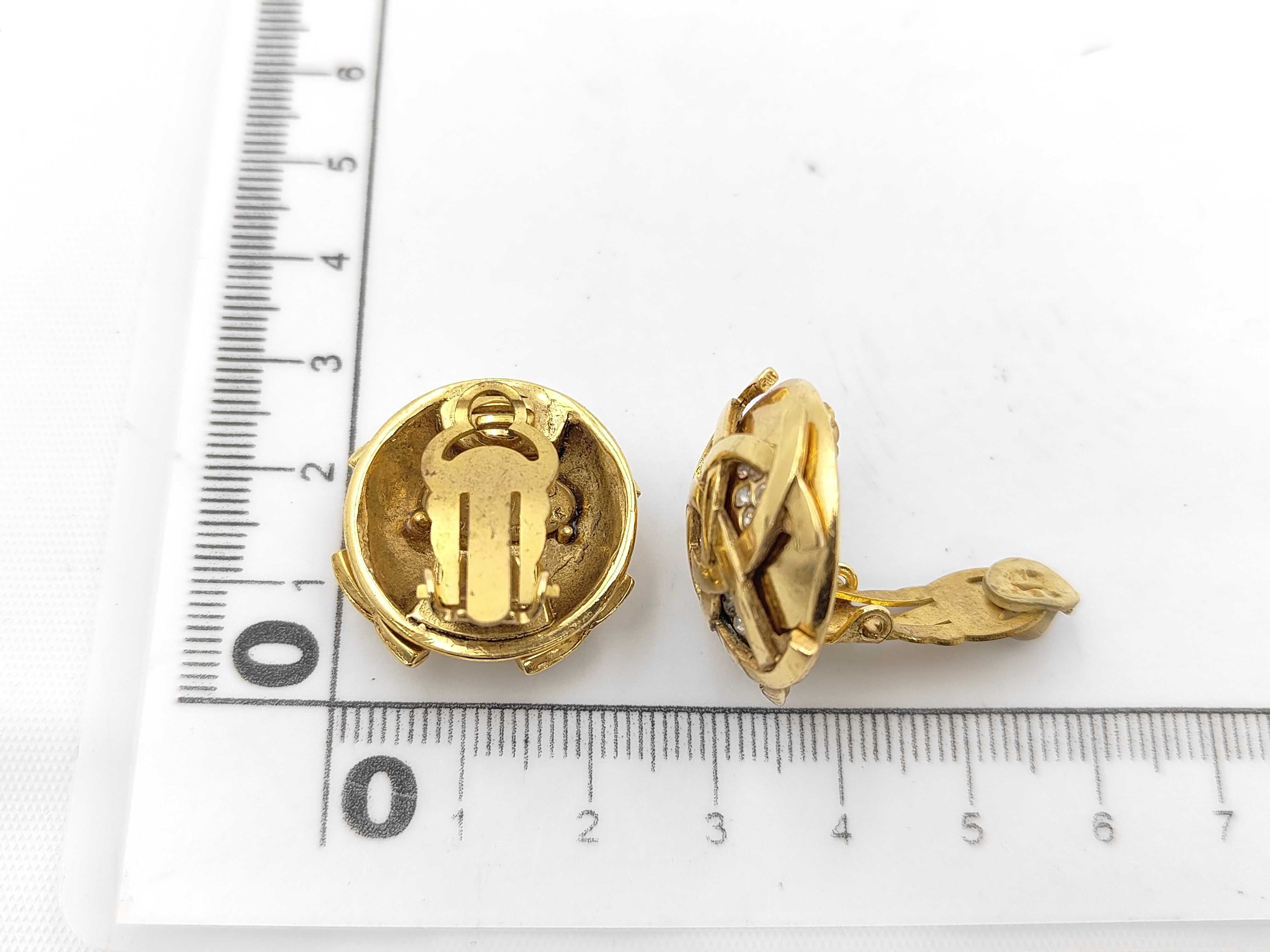 Round Stone Gold (YG) Earrings — view 6