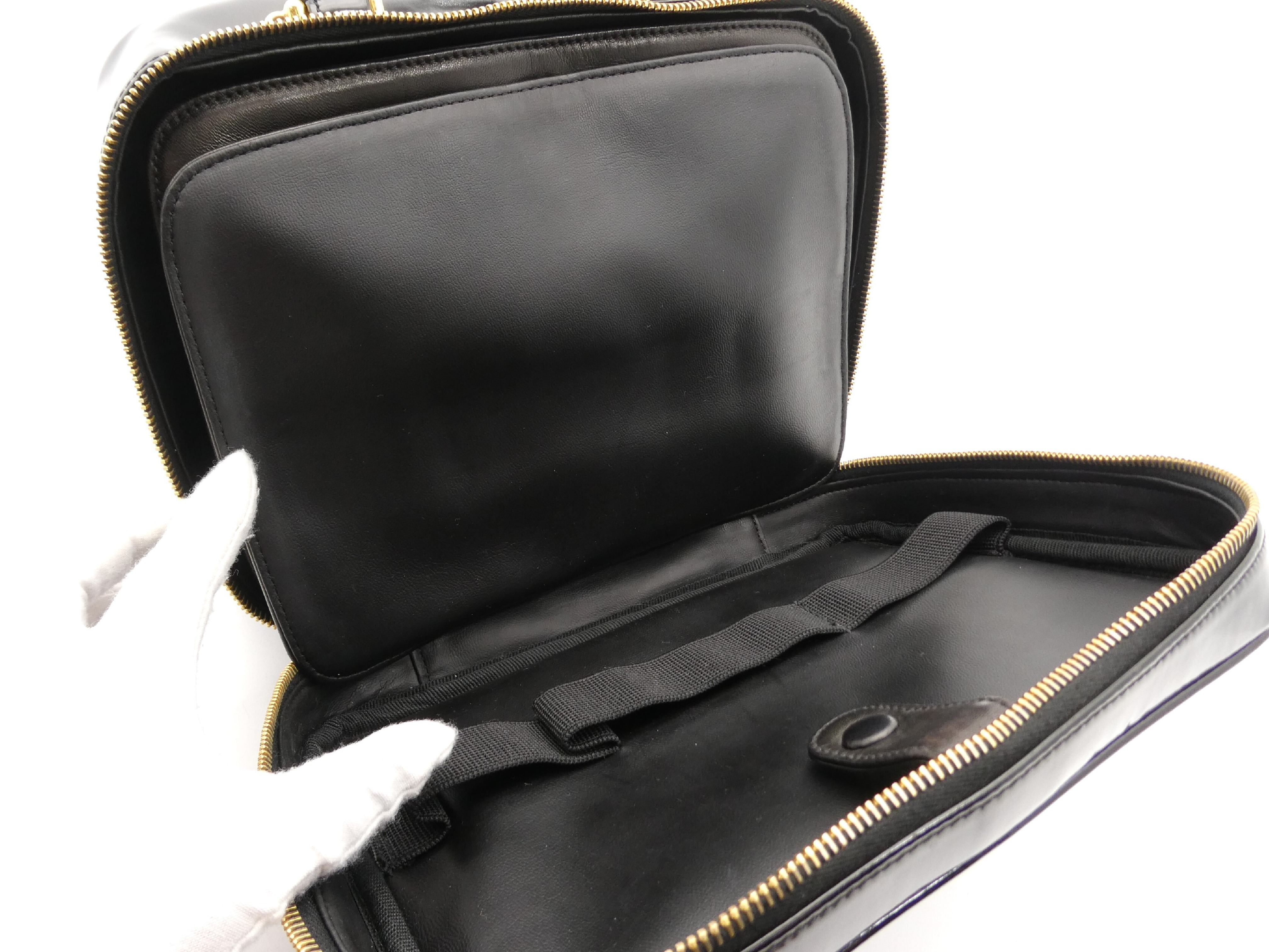 Large Coco Mark Enamel Vanity Bag — view 9