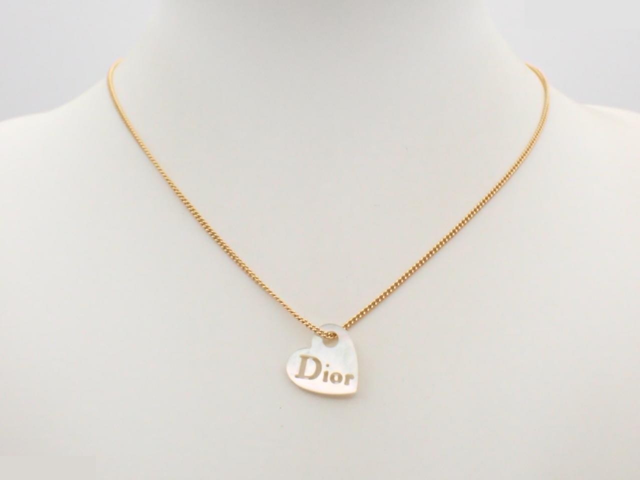 Necklace, neck circumference approximately 46 cm — view 3