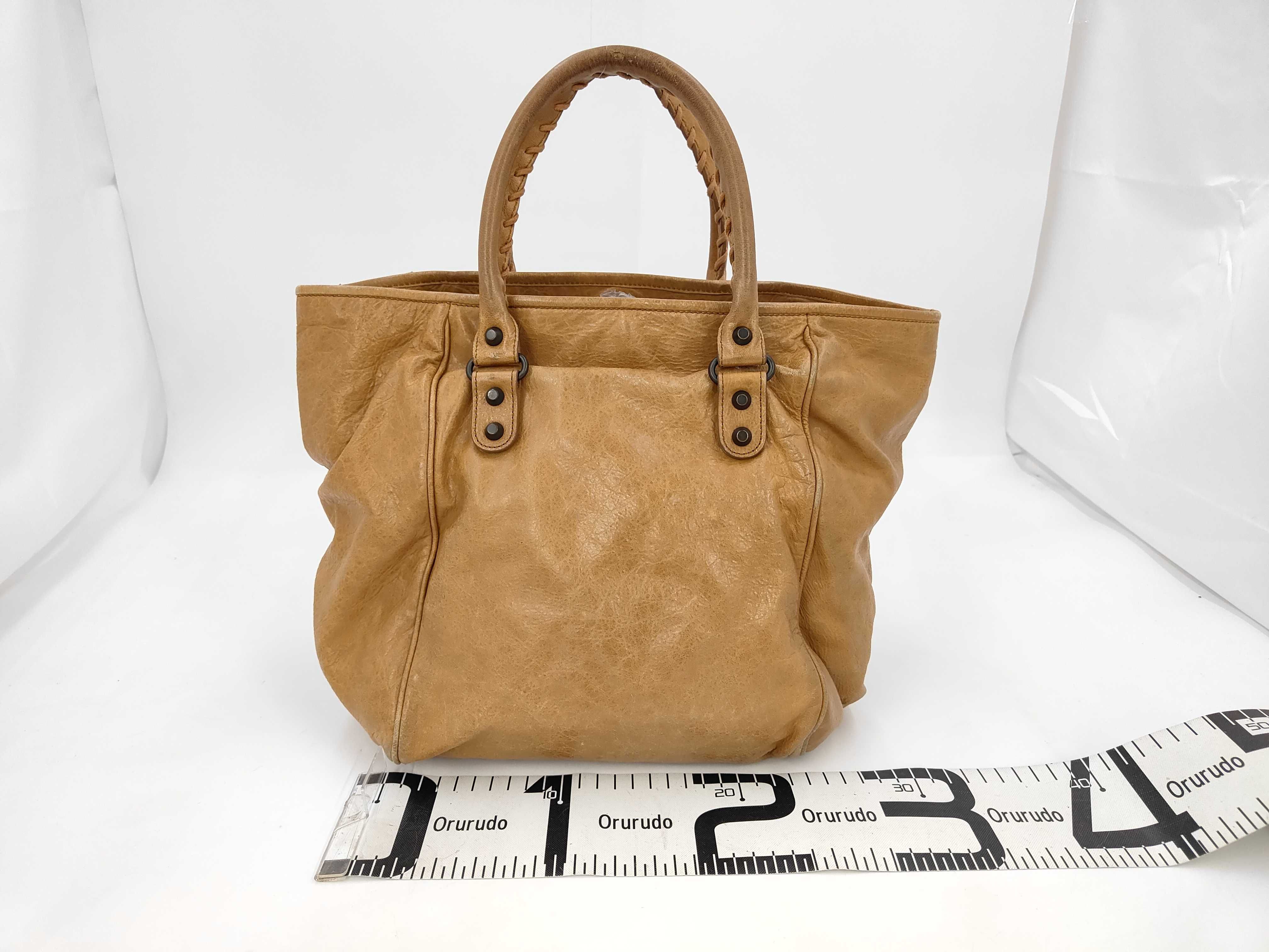 The Sunday Leather Handbag, Beige, 228750, with Mirror — view 2