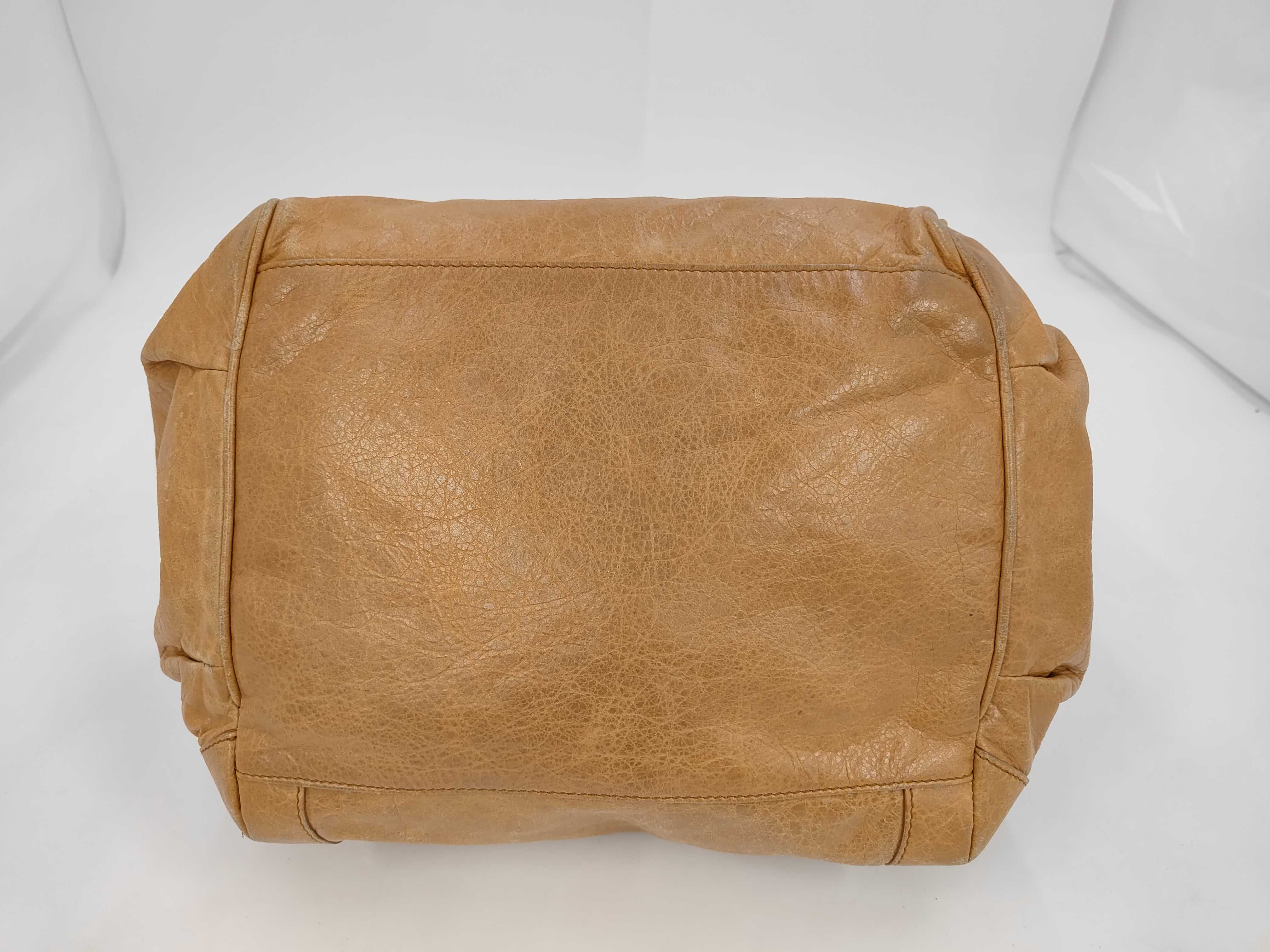 The Sunday Leather Handbag, Beige, 228750, with Mirror — view 4