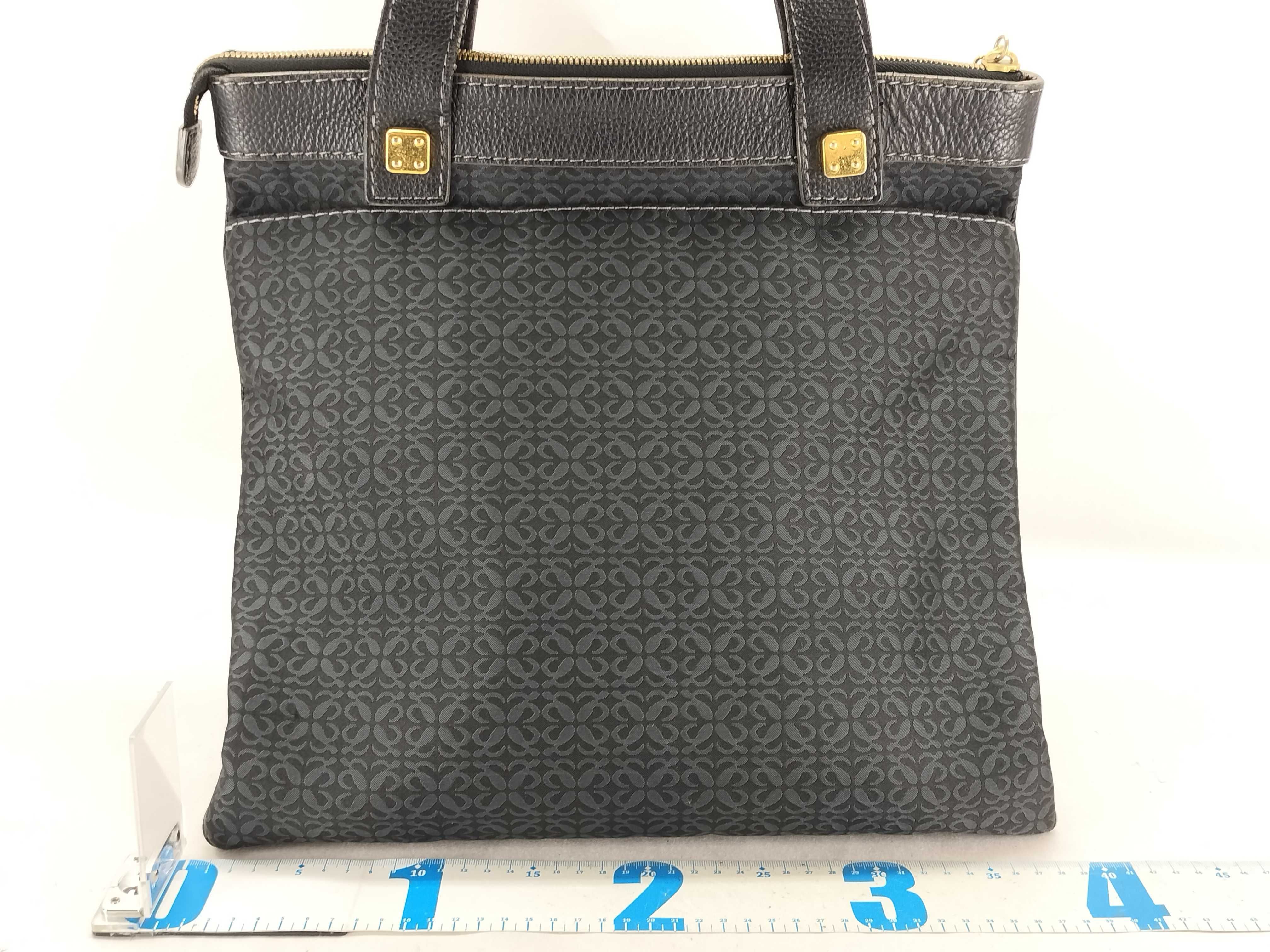 Anagram tote bag — view 2