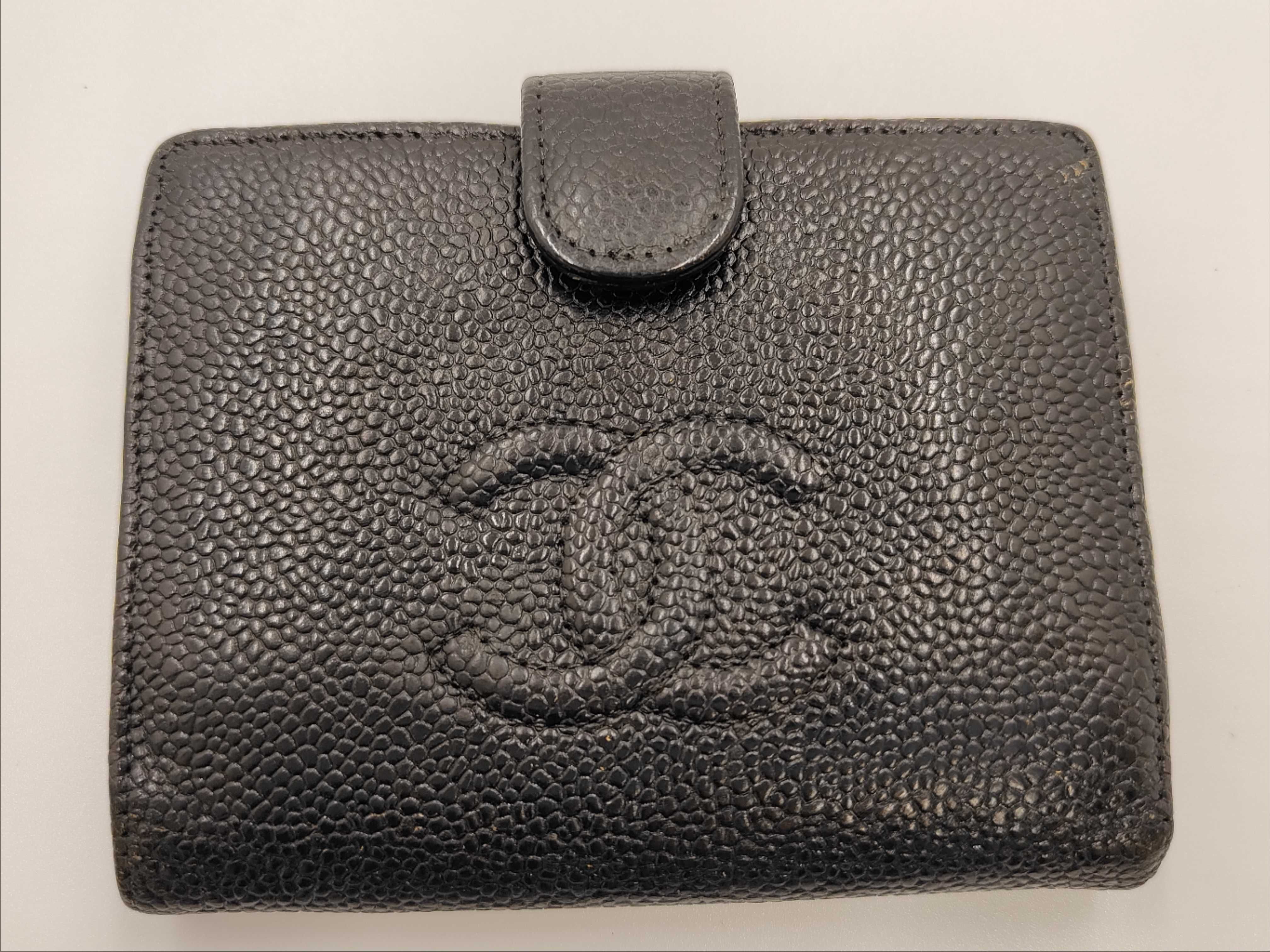 Coco Mark Caviar Leather Folding Wallet (with original seal)