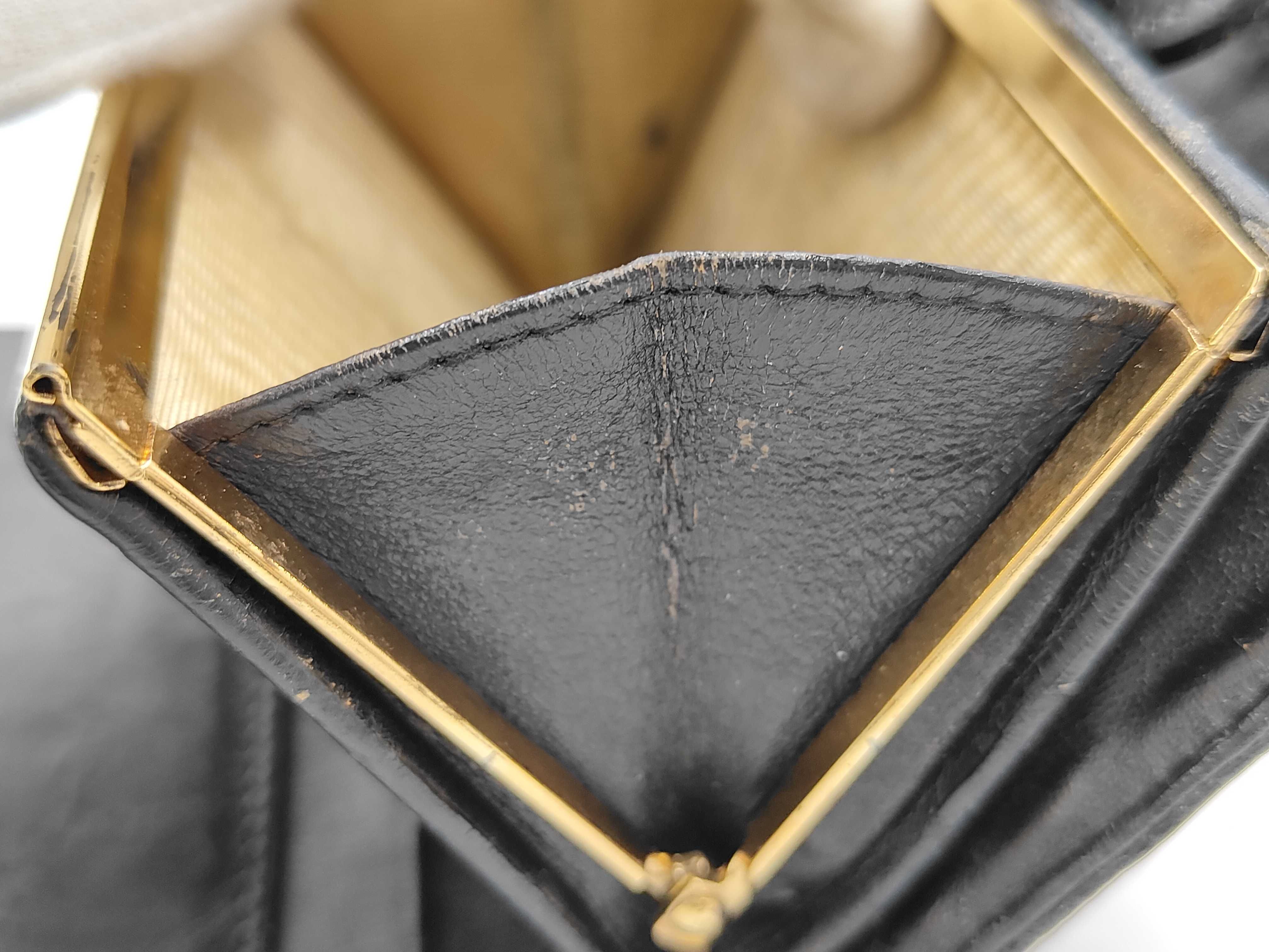 Coco Mark Caviar Leather Folding Wallet (with original seal) — view 15