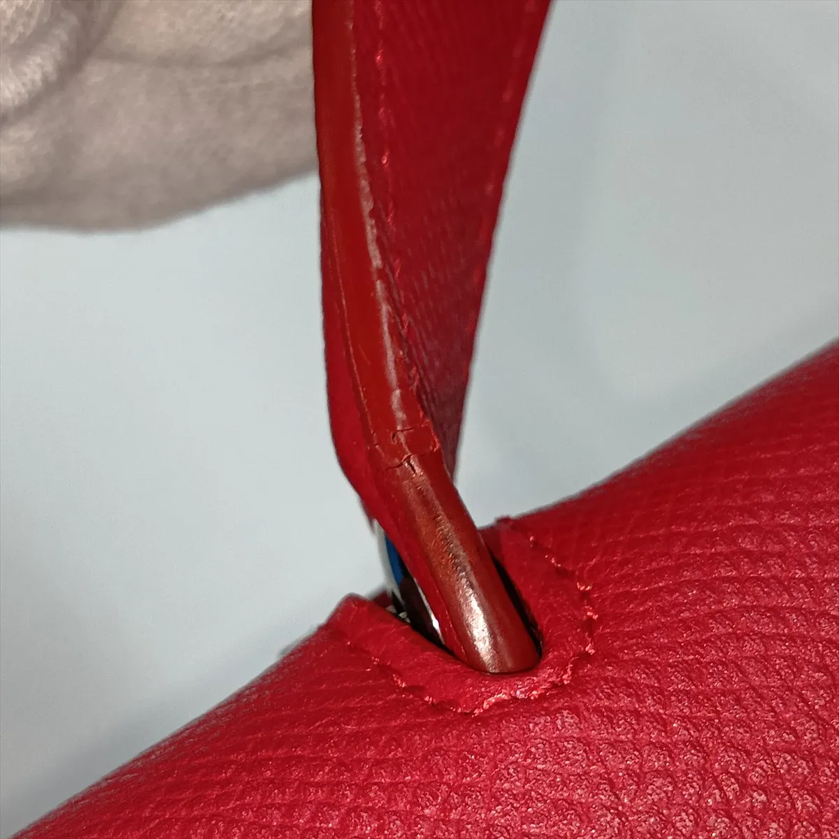Belt Bag Micro Leather 2-Way Handbag Red — view 12