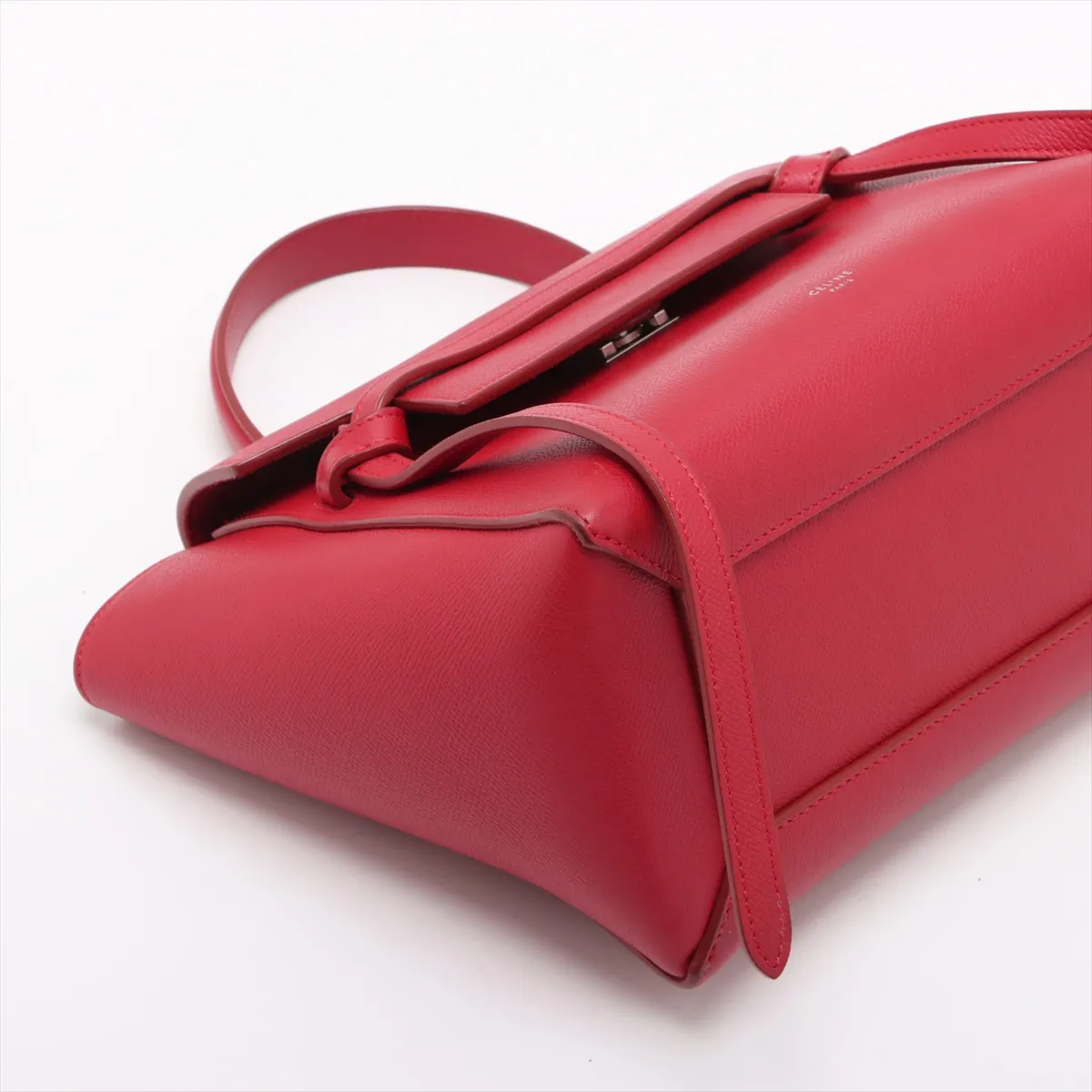 Belt Bag Micro Leather 2-Way Handbag Red — view 4