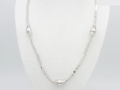 Vintage precious metal necklace/pendant, total length approximately 85 cm