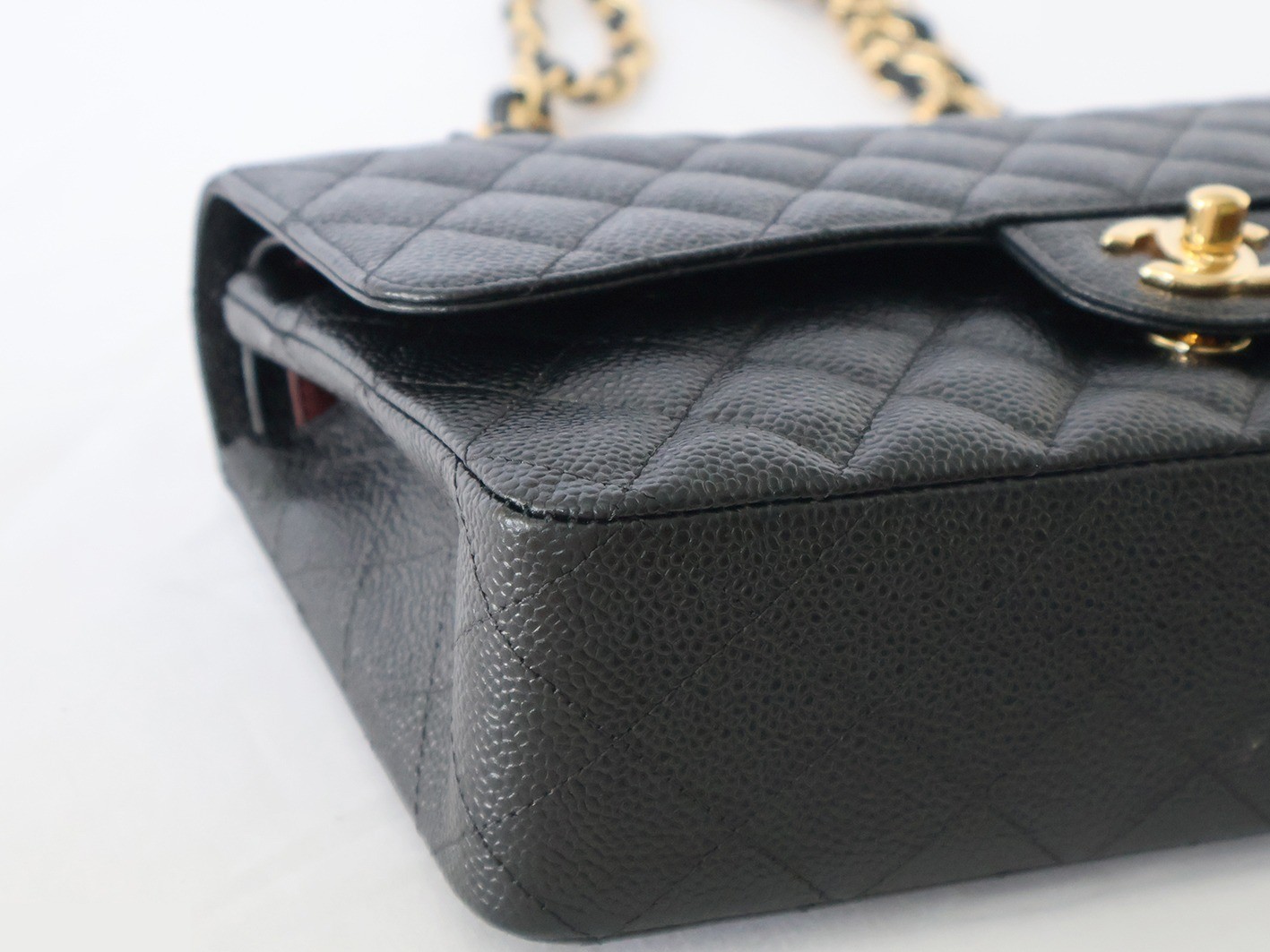 Caviar leather Matelassé 25 Double flap Double chain shoulder bag, black — view 3