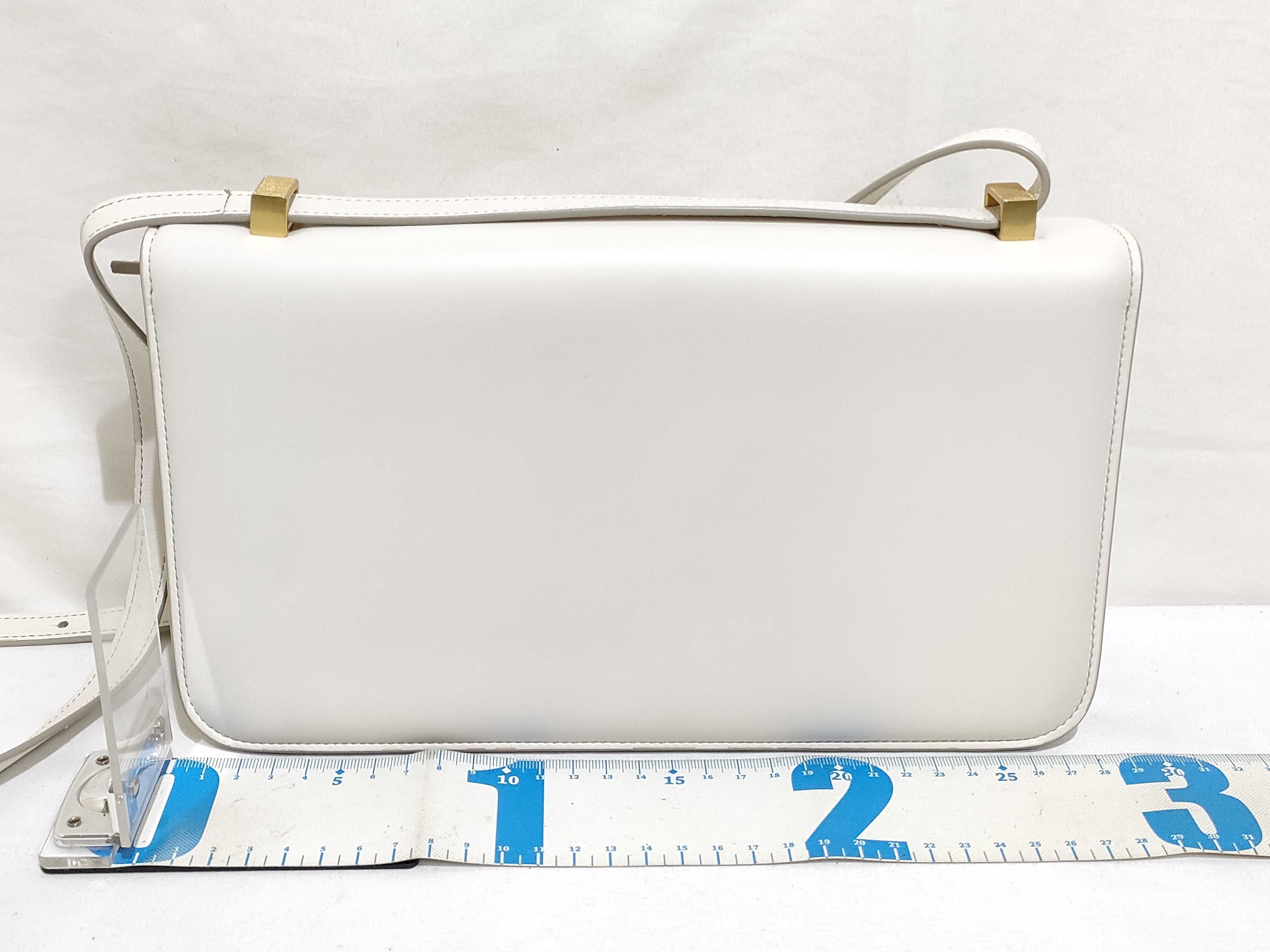 Classic Shoulder Bag — view 2