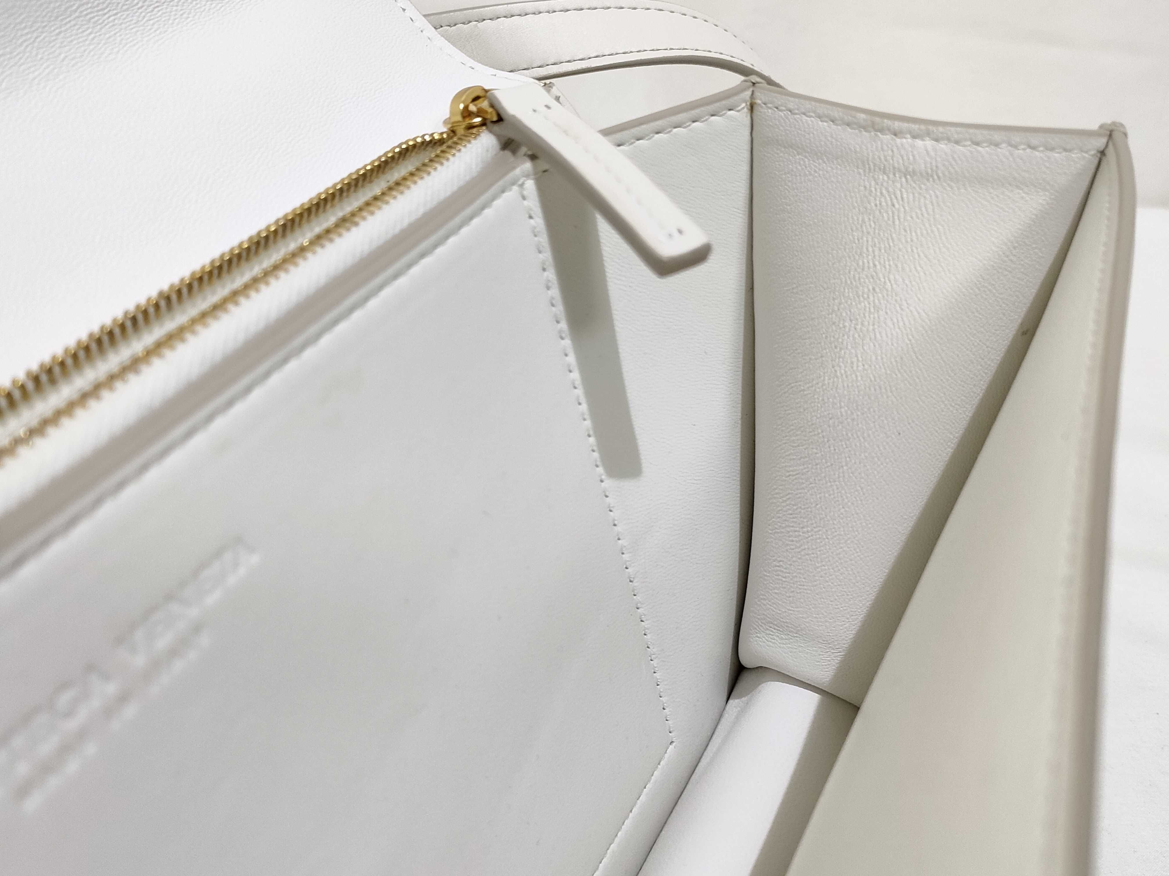 Classic Shoulder Bag — view 14