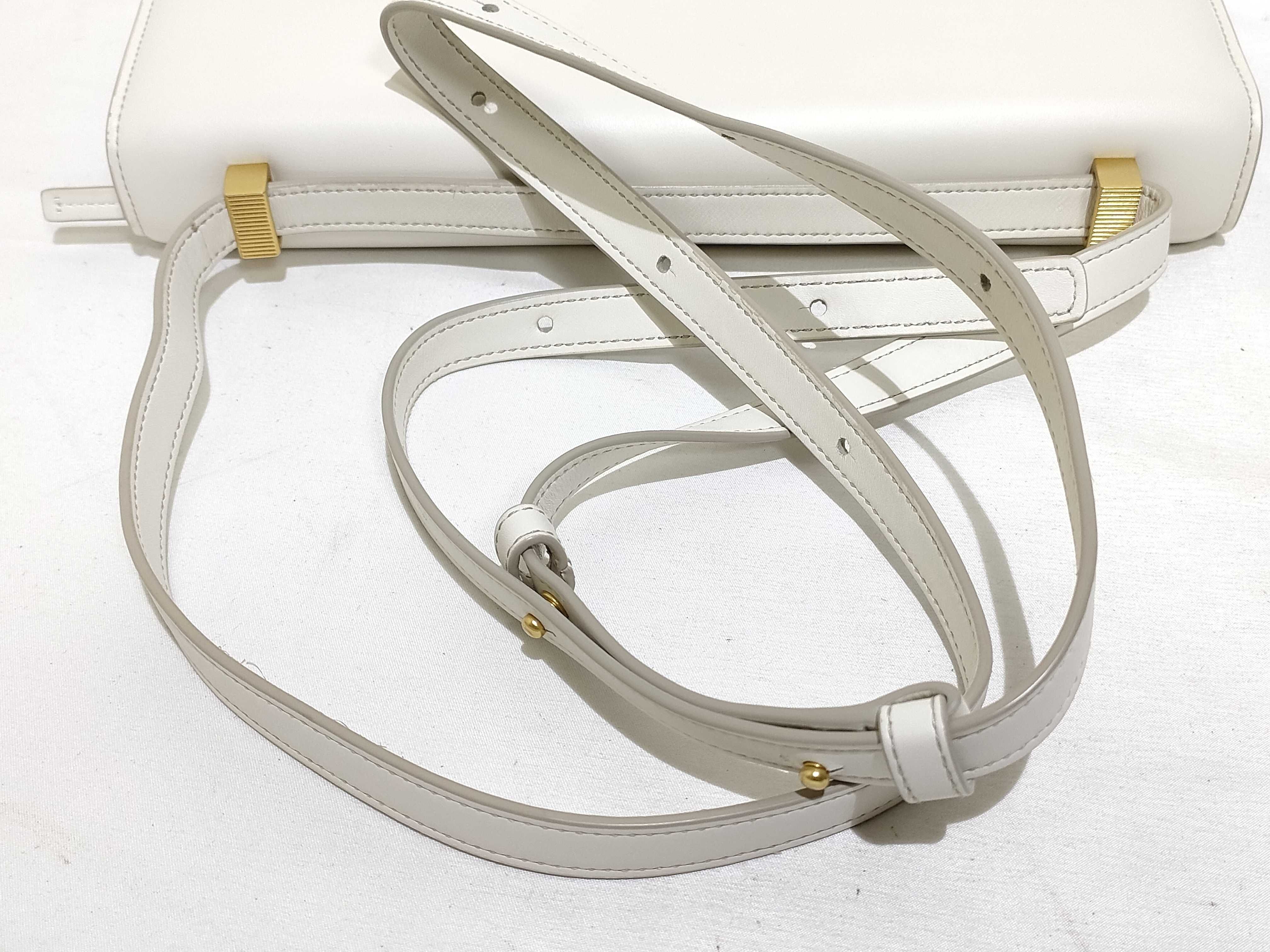 Classic Shoulder Bag — view 3