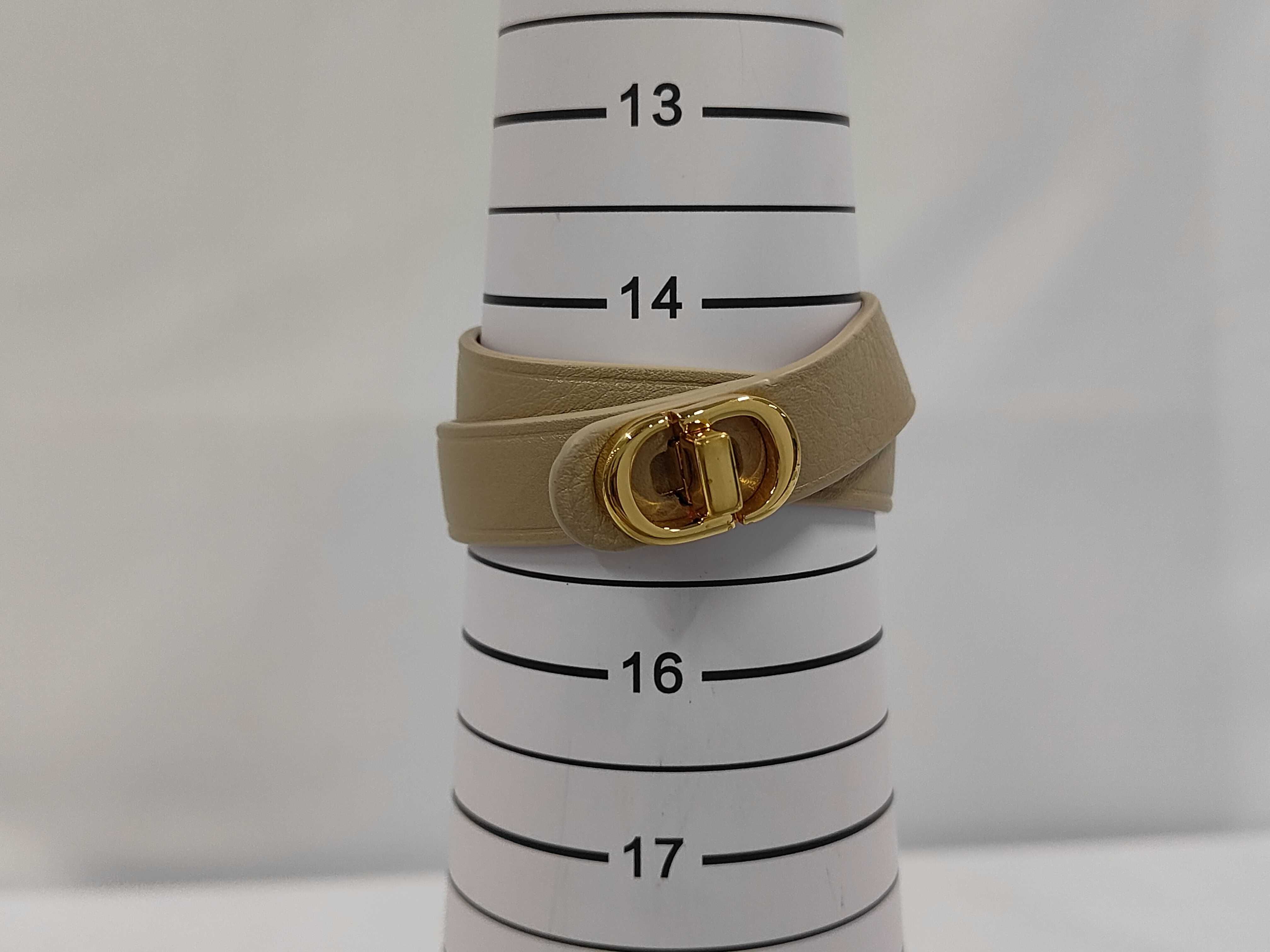30 Montaigne Bracelet Bracelet/Bangle — view 5
