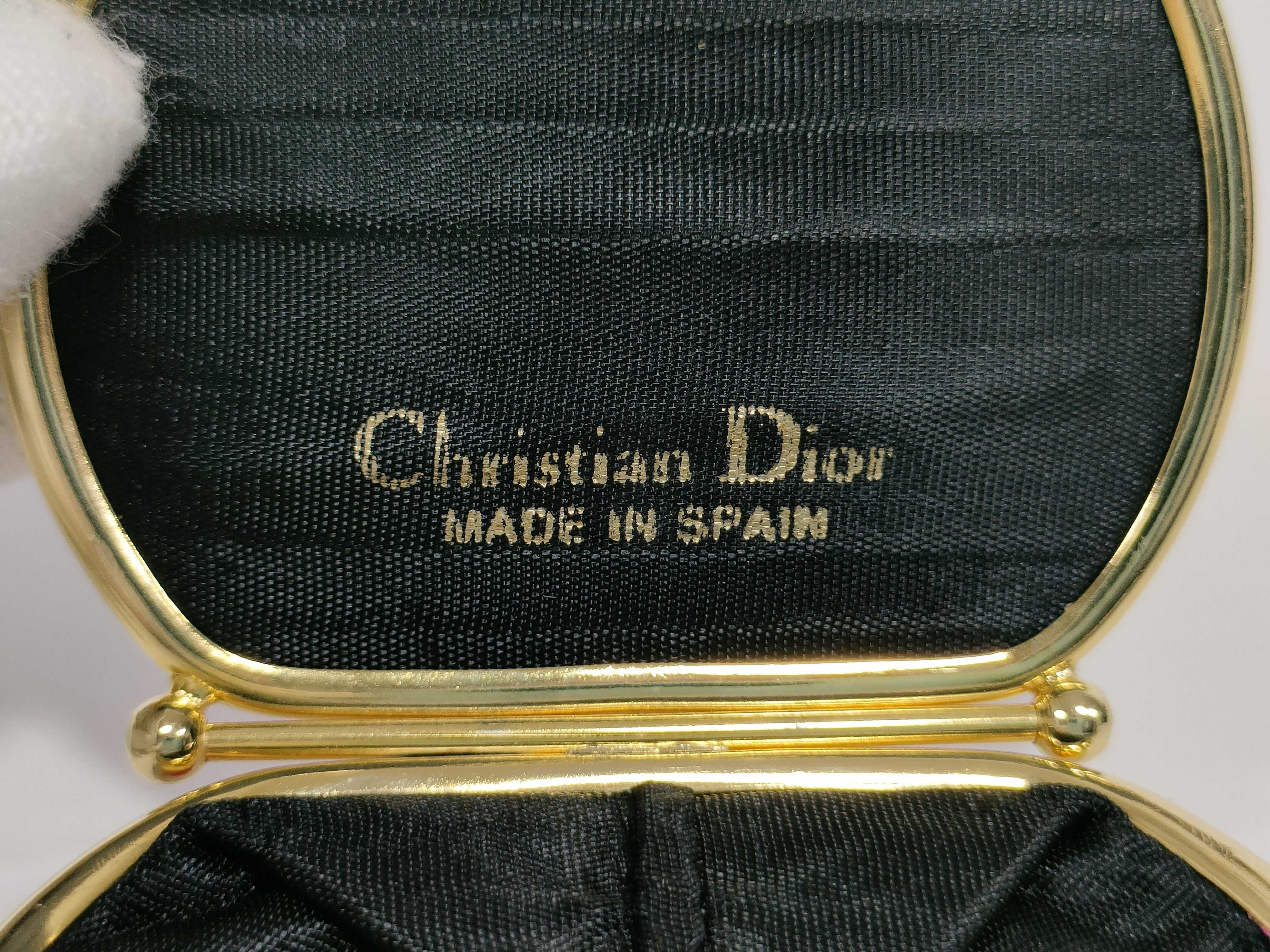 Leather Coin Case, Clasp Closure — view 7