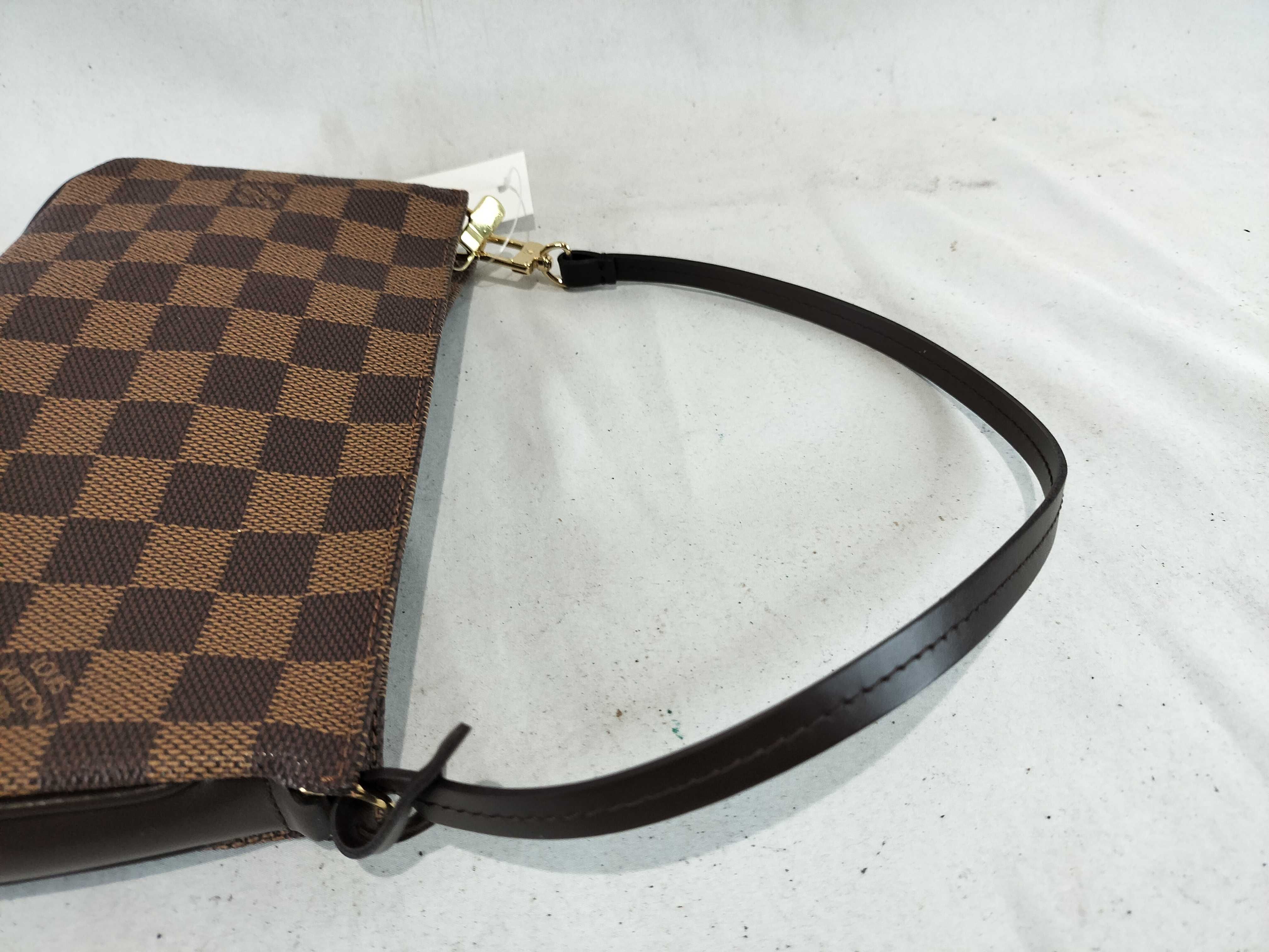 Damier N51983 Navona Handbag — view 3