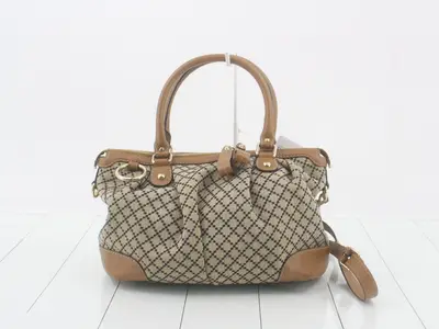Suki Tote Bag
