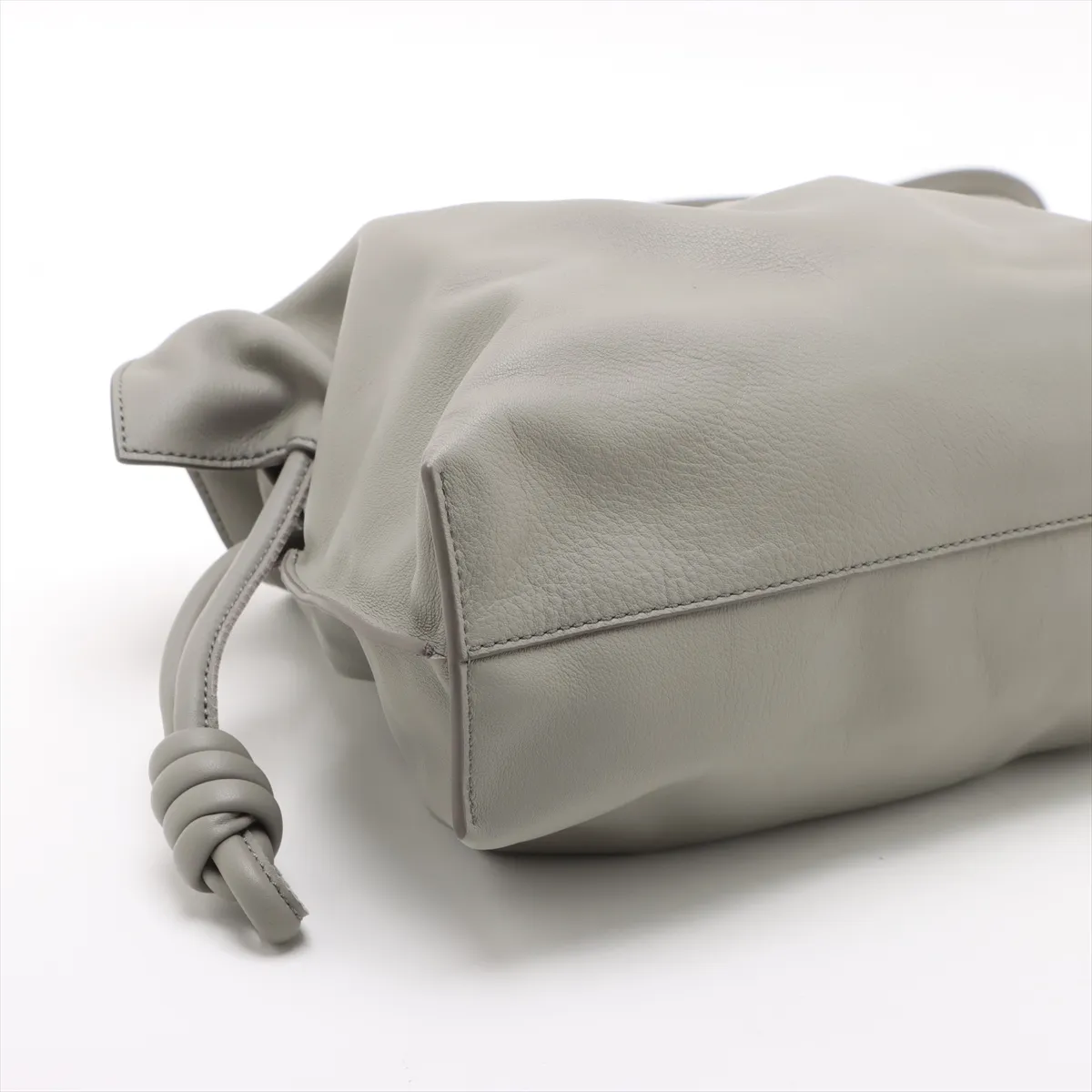 Flamenco Clutch Leather Shoulder Bag Gray — view 4