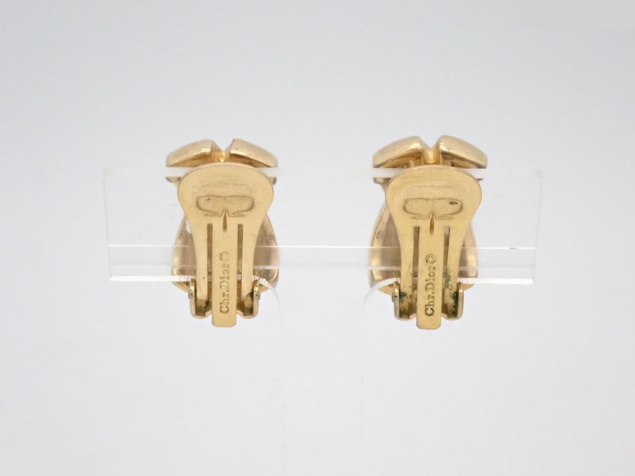 Other lines: Precious metals and earrings — view 2