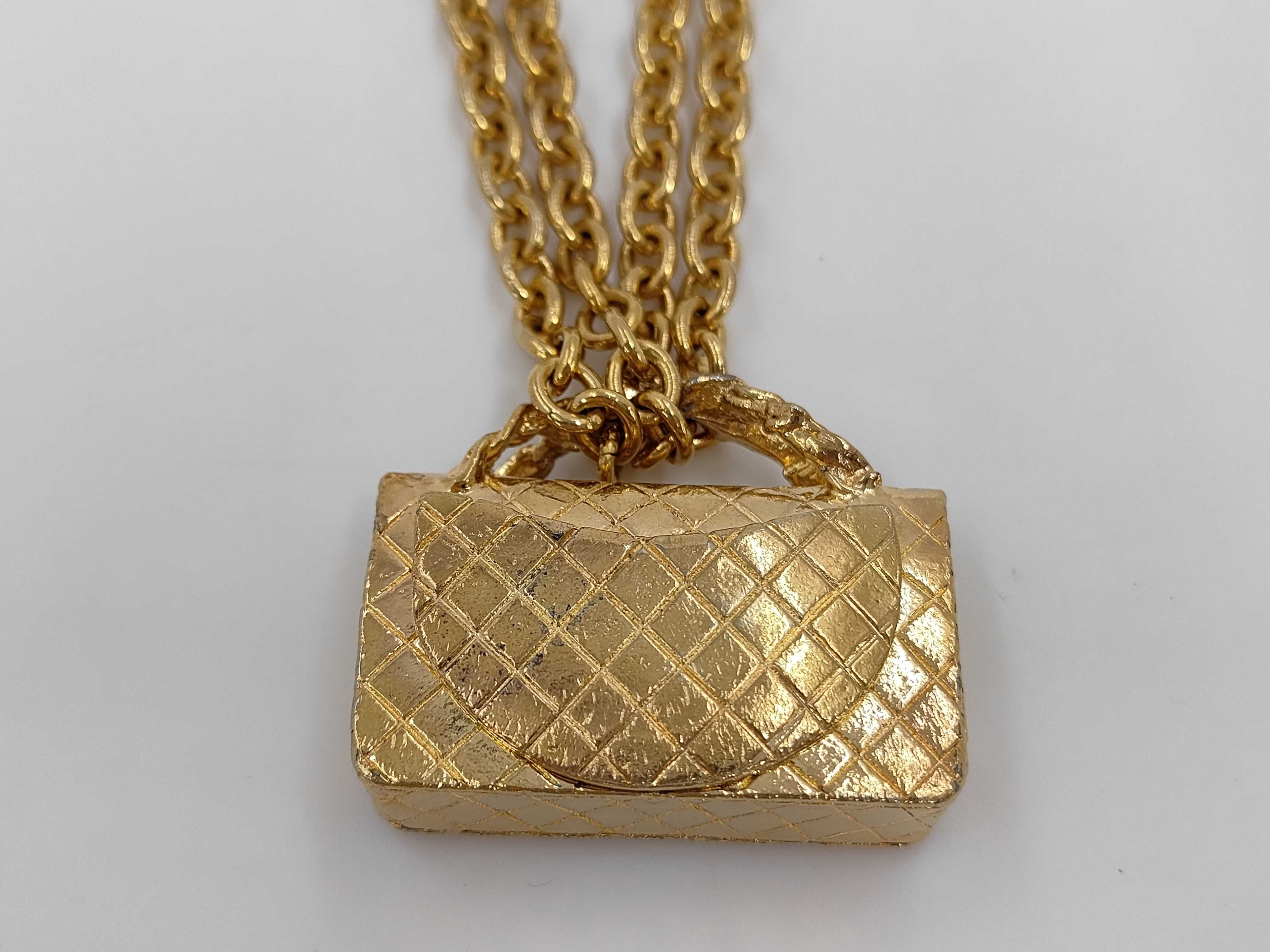 Matelassé bag necklace — view 5