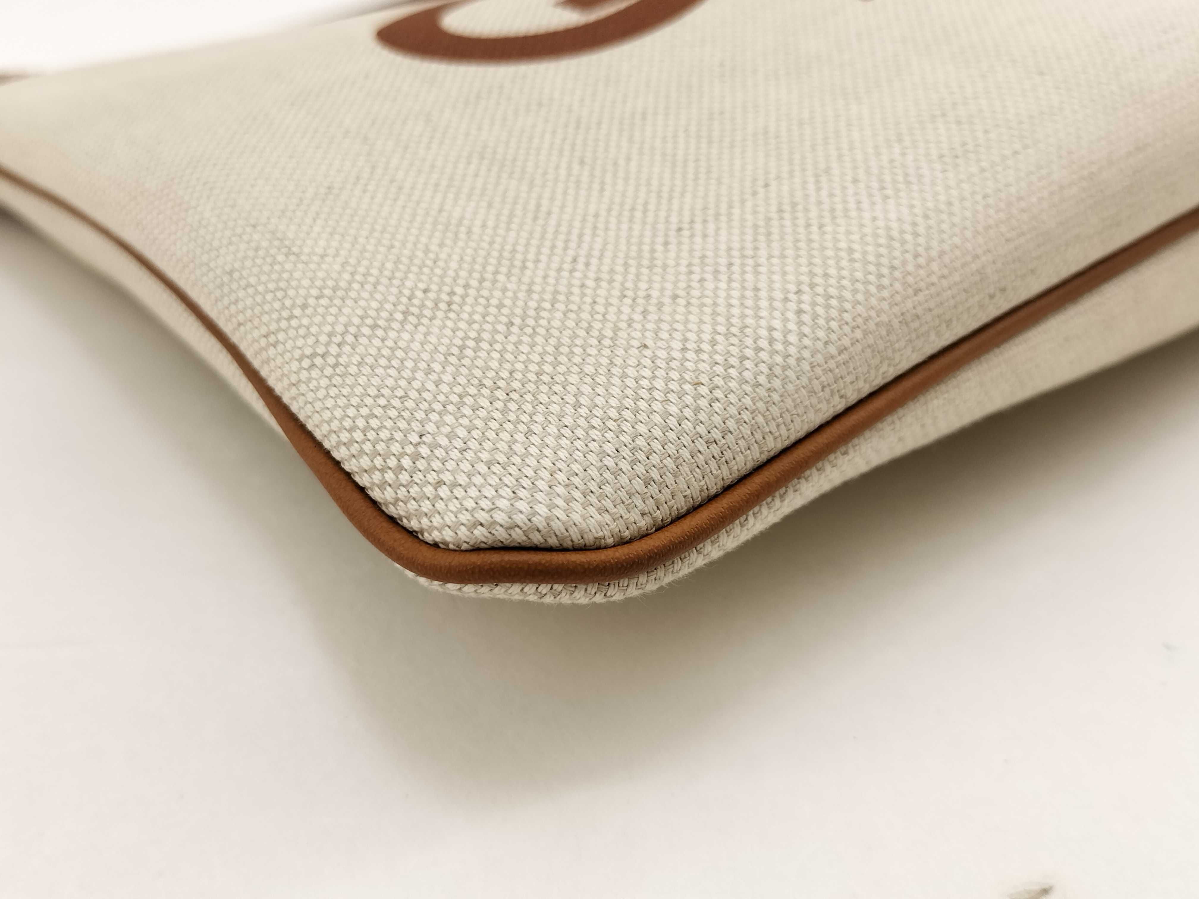 logo print clutch bag, silver hardware, 777165 clutch bag — view 4