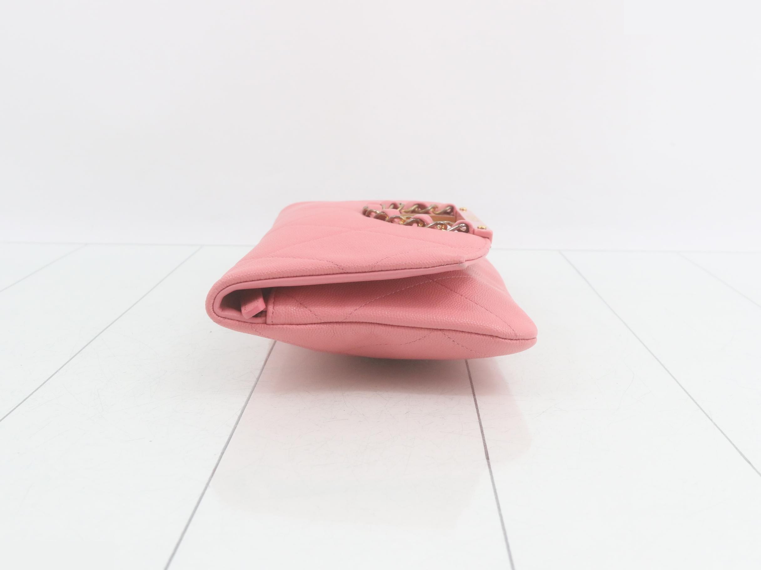 Caviar Skin Logo Evening Bag Clutch Bag — view 4