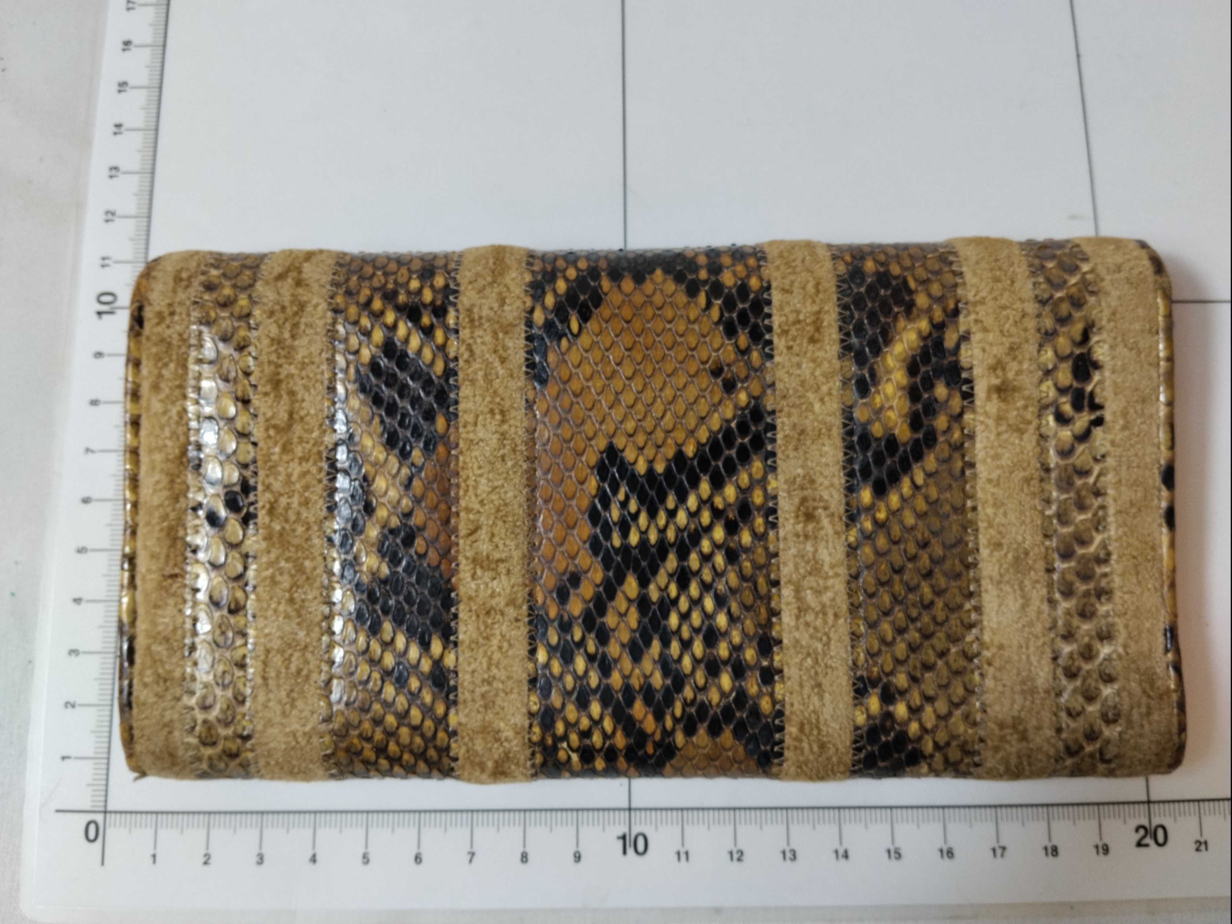 Exotic Wallet — view 2