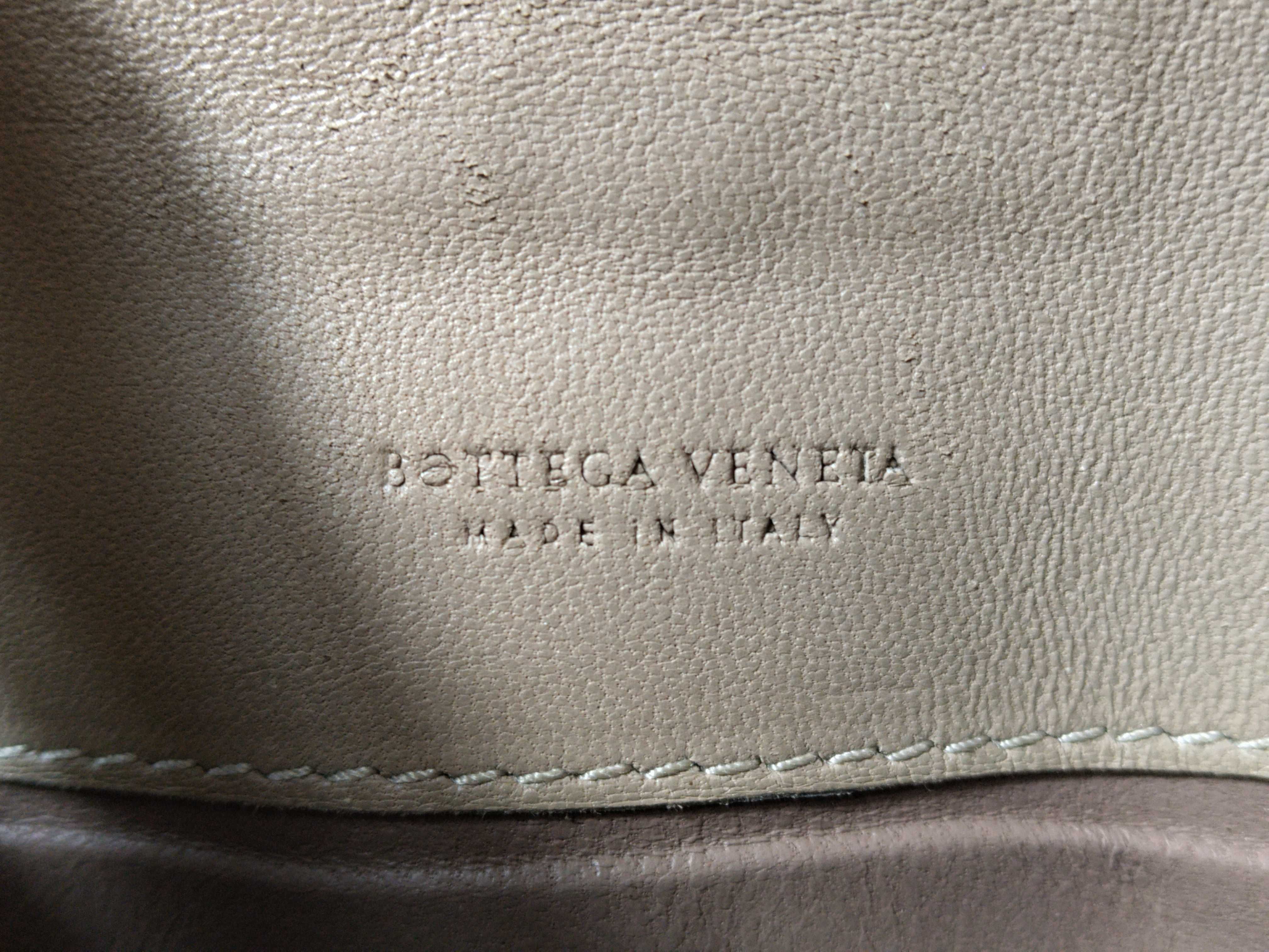 Exotic Wallet — view 14