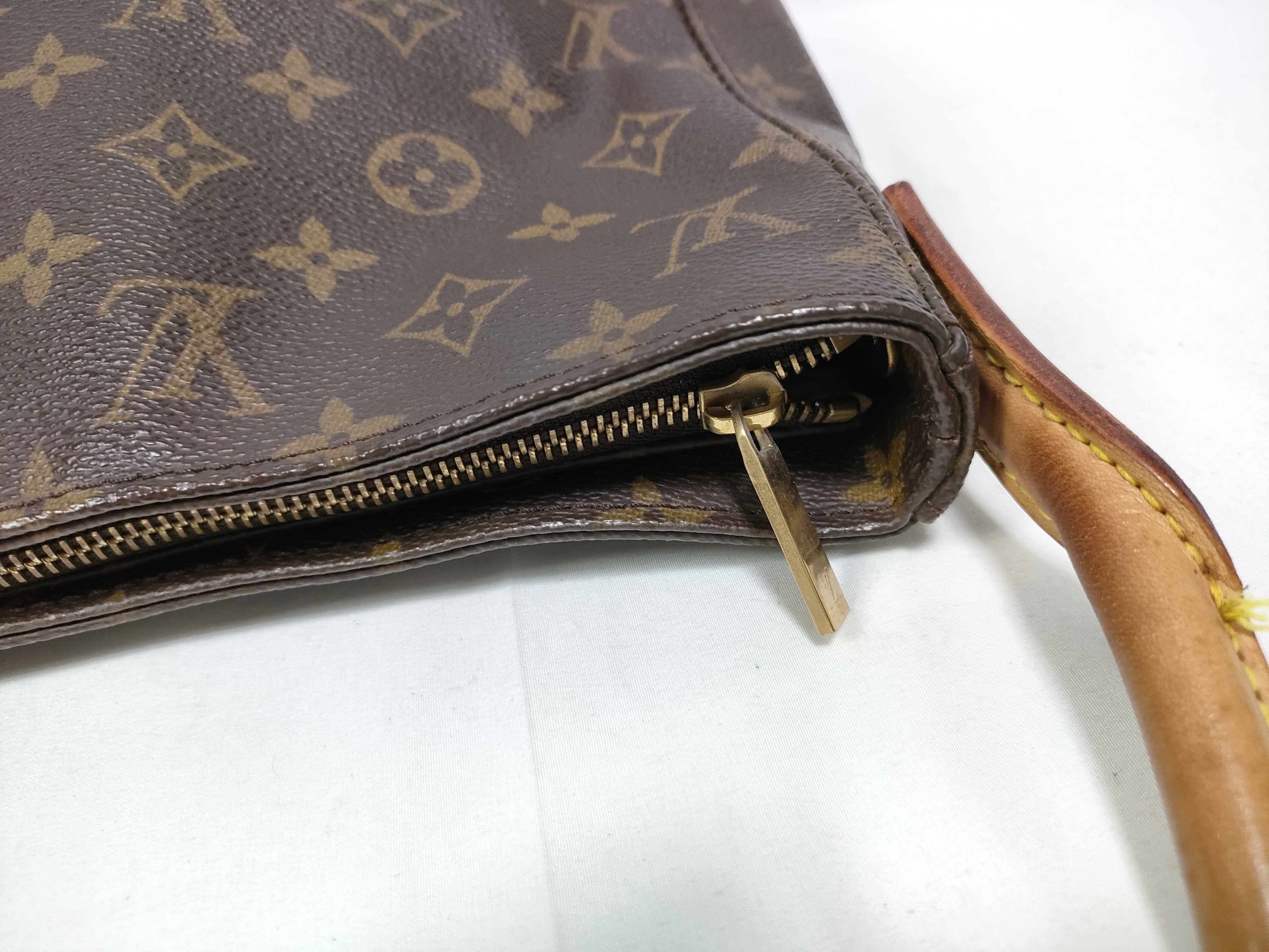 Monogram Looping GM Shoulder Bag Z10898 Shoulder Bag — view 10
