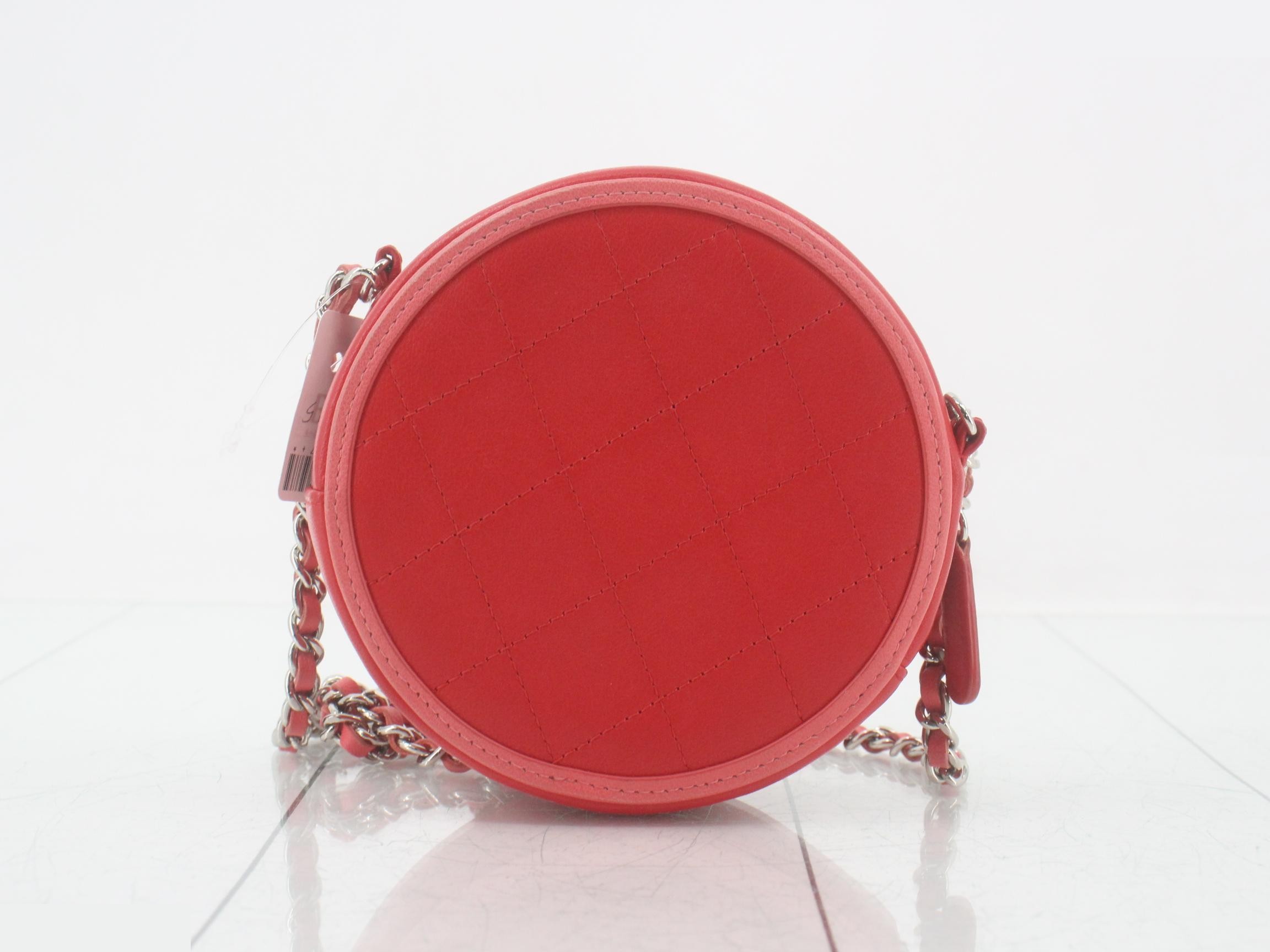 Matelassé Leather Chain Shoulder Bag, Red — view 2