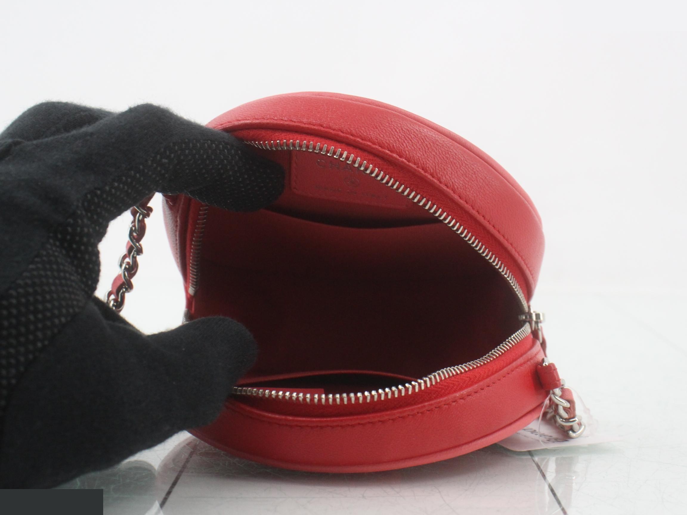 Matelassé Leather Chain Shoulder Bag, Red — view 4