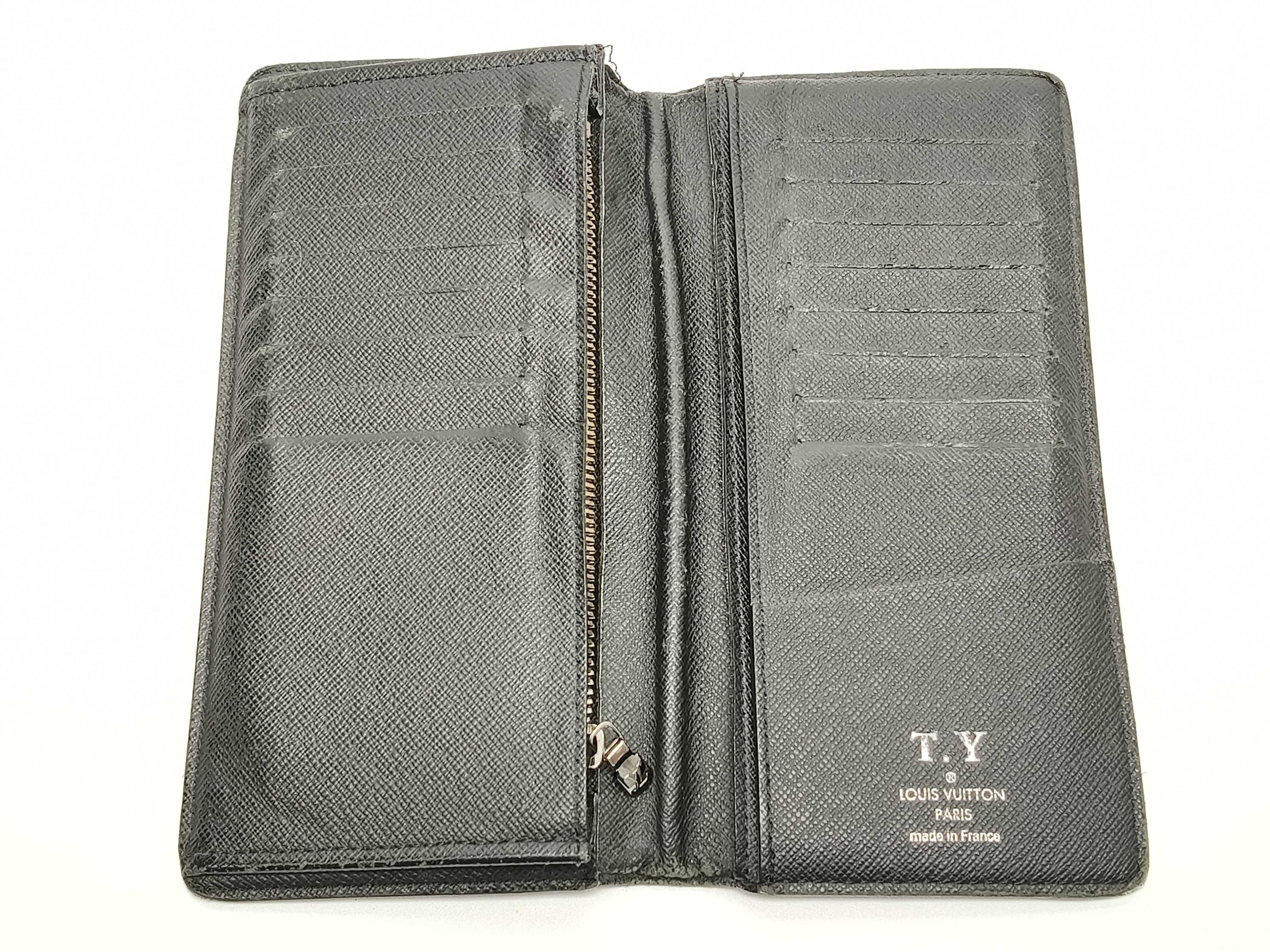 Eclipse Portefeuille Brazza M61697 with initials. Accessories: Box, dust bag, wallet. — view 12