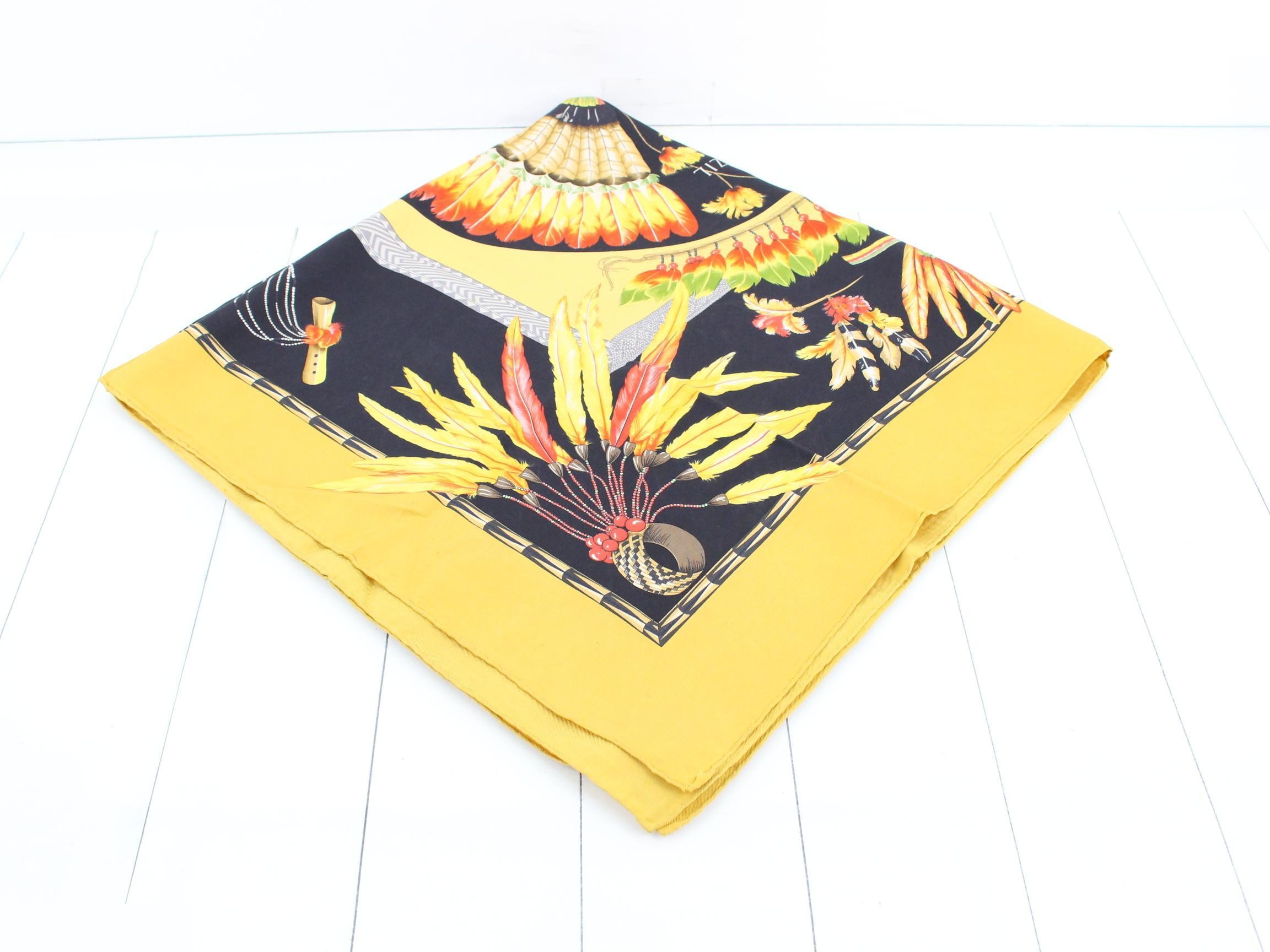 Carre 90 Scarf — view 2