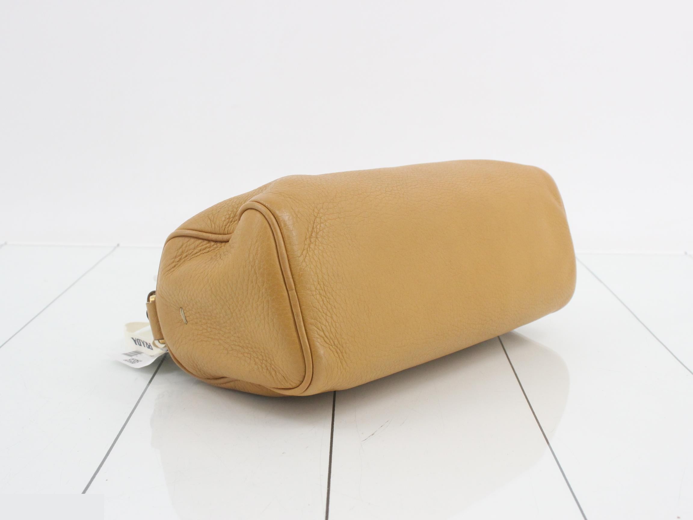 Vitello Shoulder Bag — view 5