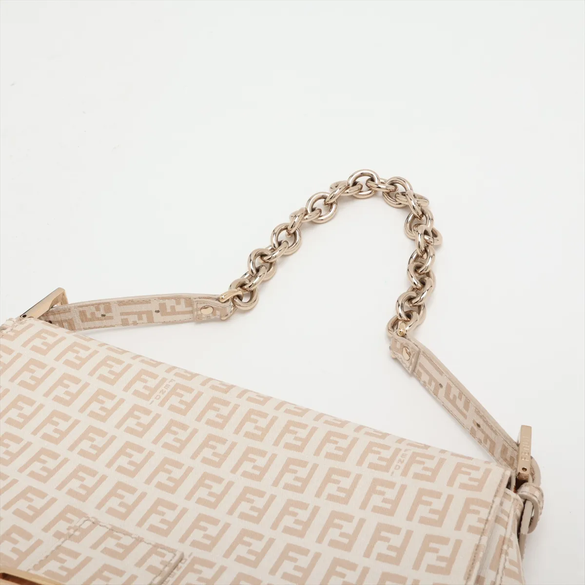 Zucchino Leather Chain Shoulder Bag, Beige, 8BR001 — view 5