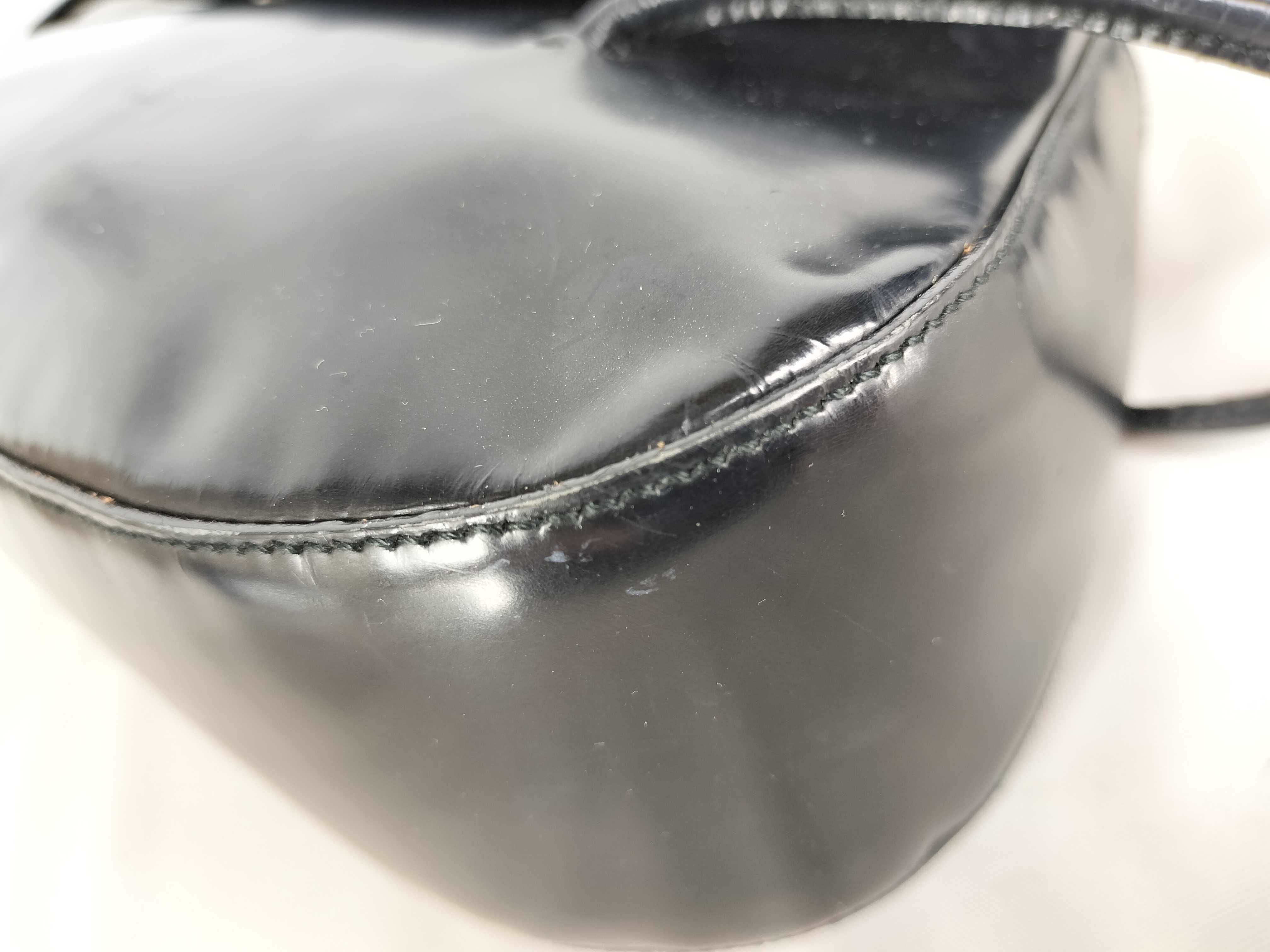 One-Shoulder Shoulder Bag — view 5