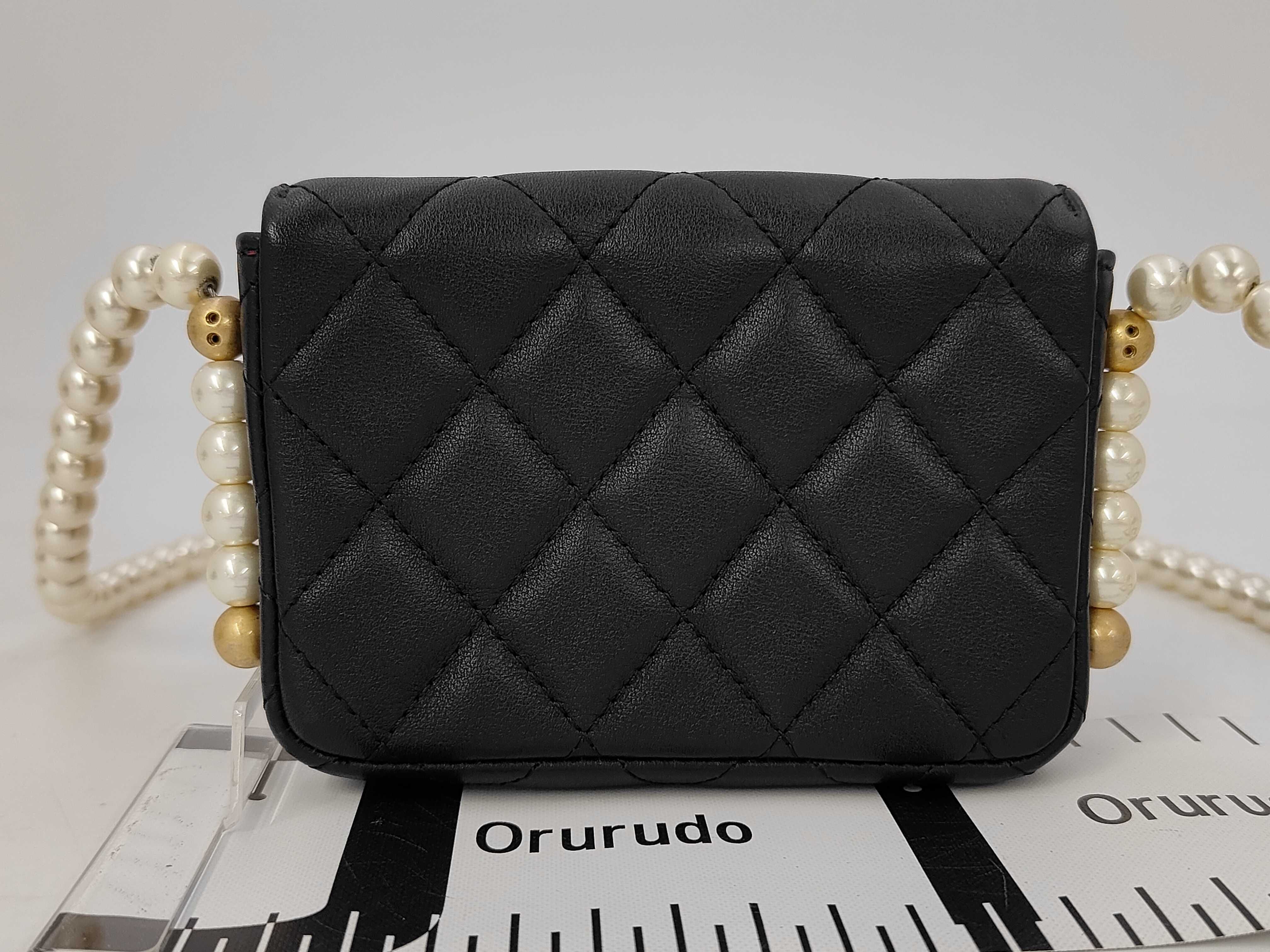 Pearl Matelassé Chain Shoulder Bag — view 2