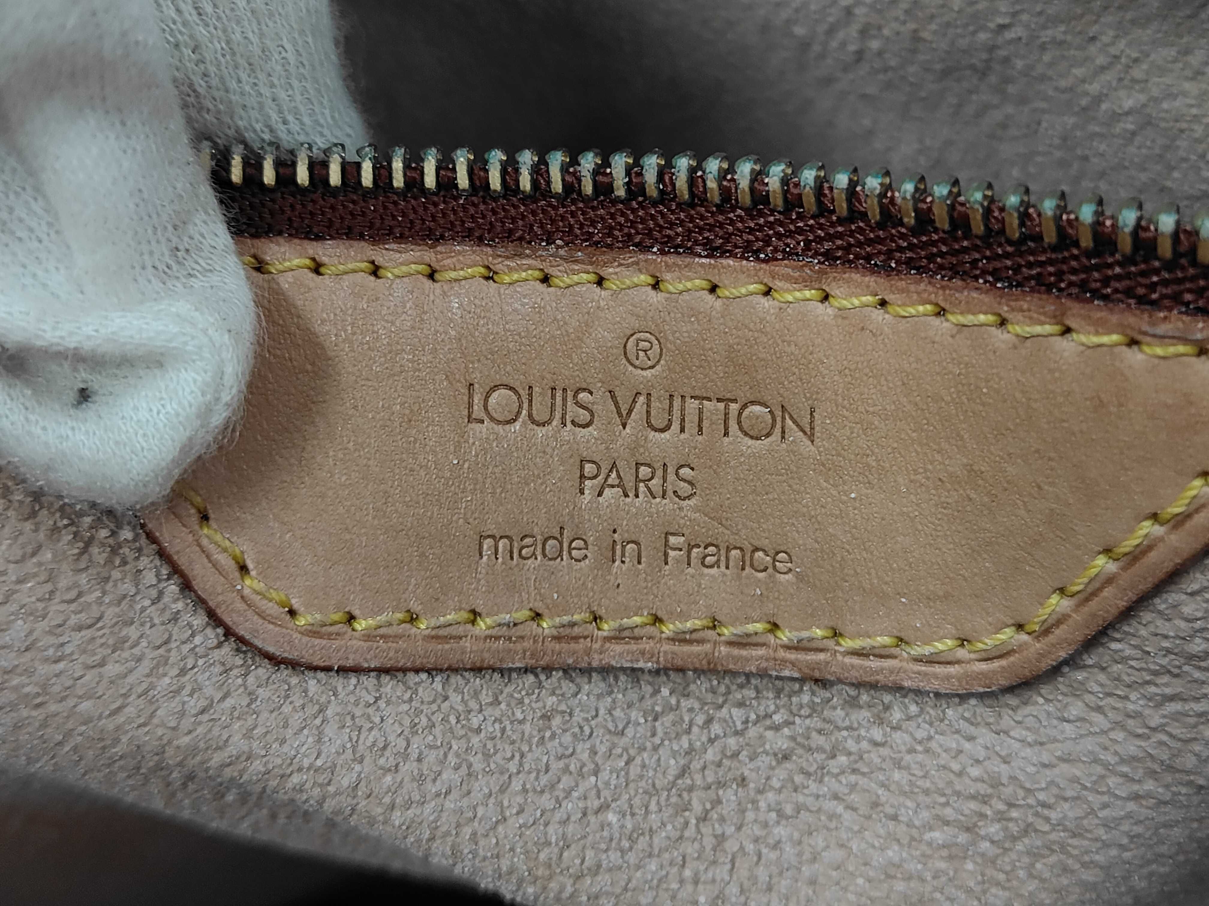 Monogram Bucket M42236SP0958 Shoulder Bag — view 11
