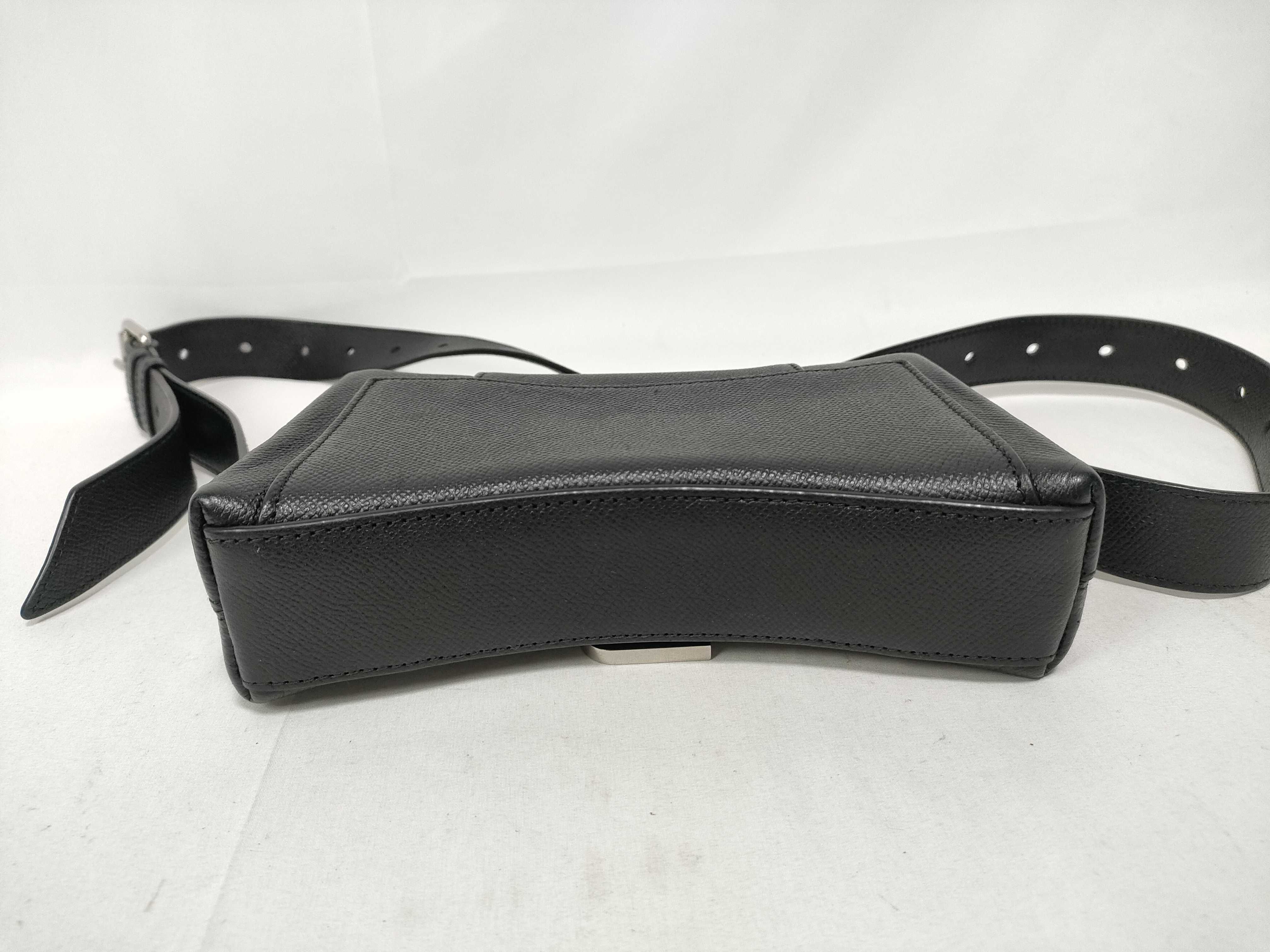 DOWN TOWN CROSS BODY BAG Black Shoulder Bag — view 3
