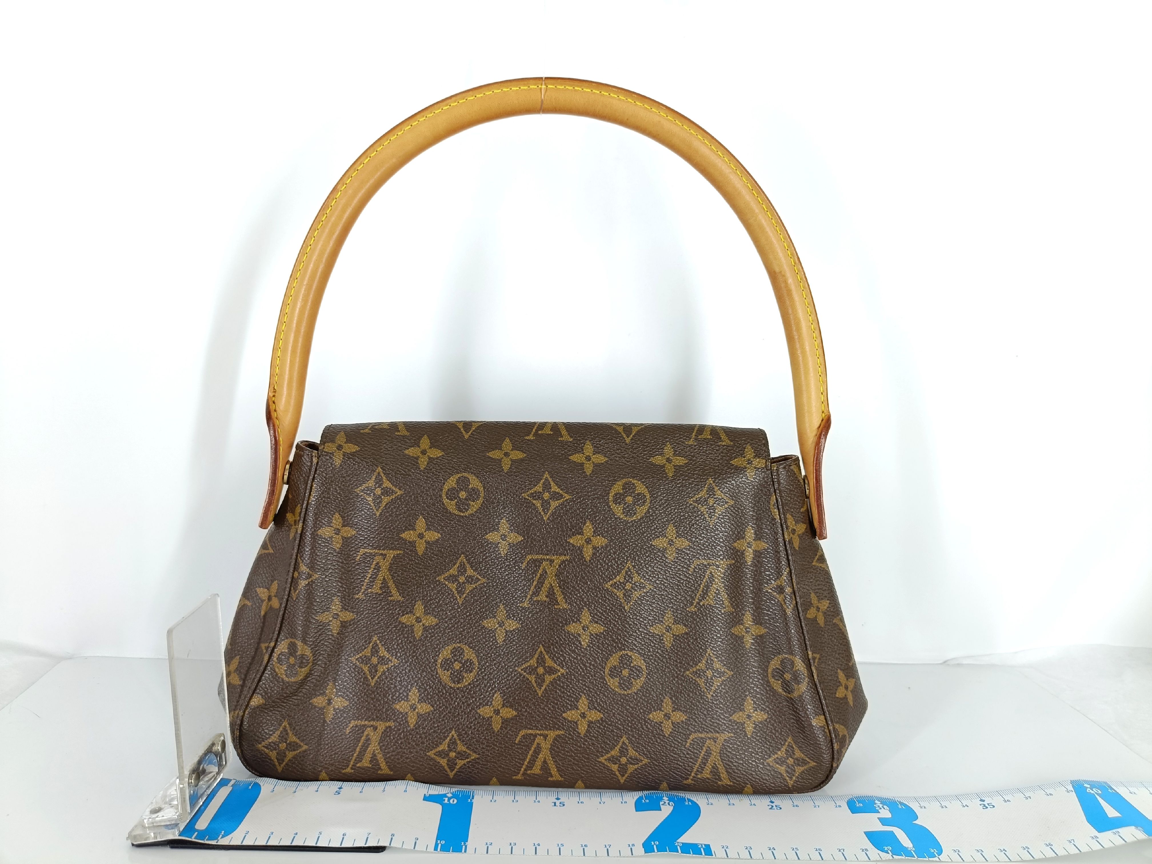 Monogram Mini Looping Handbag M51147 MI0031 Brown — view 2
