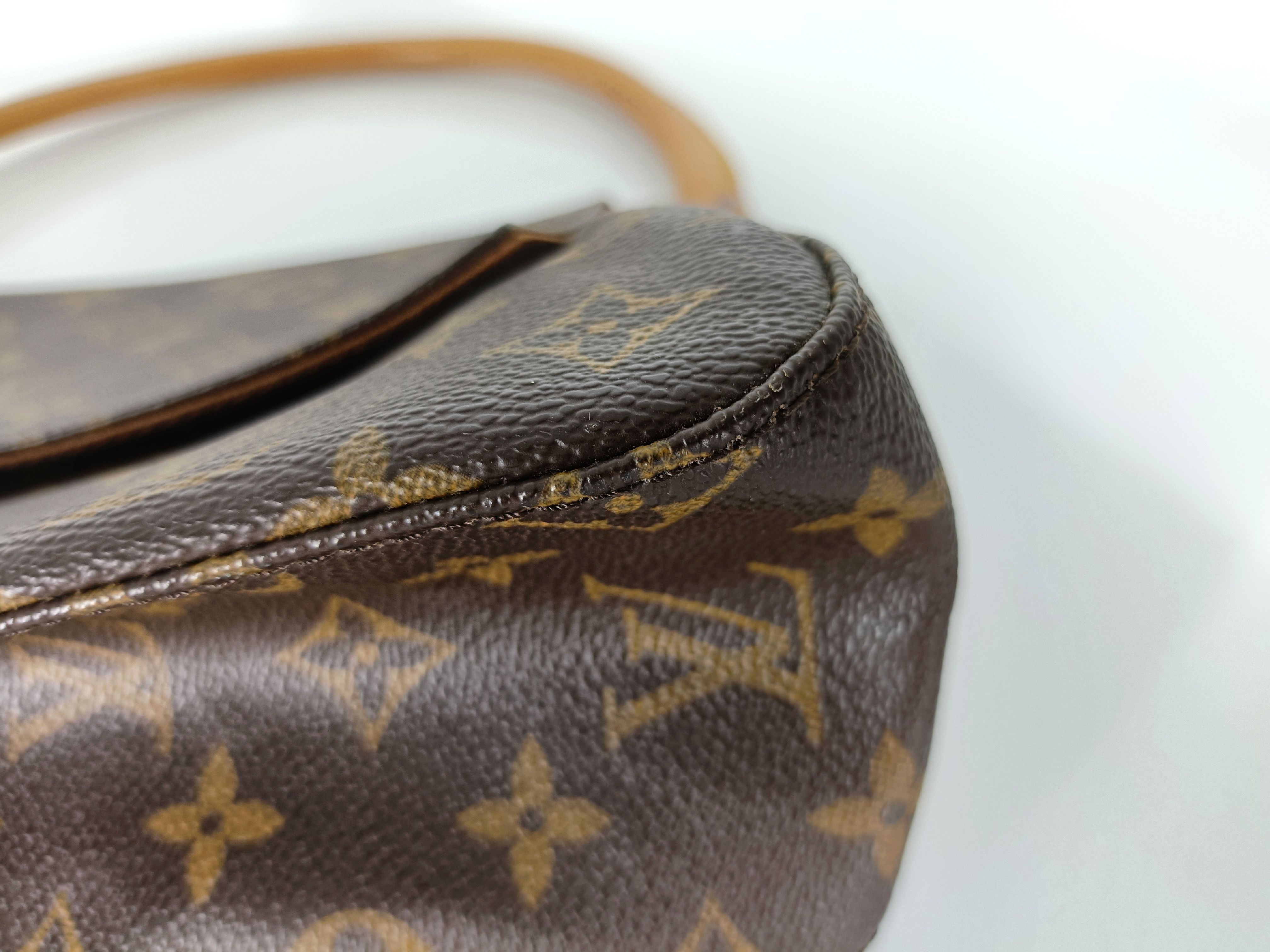 Monogram Mini Looping Handbag M51147 MI0031 Brown — view 6
