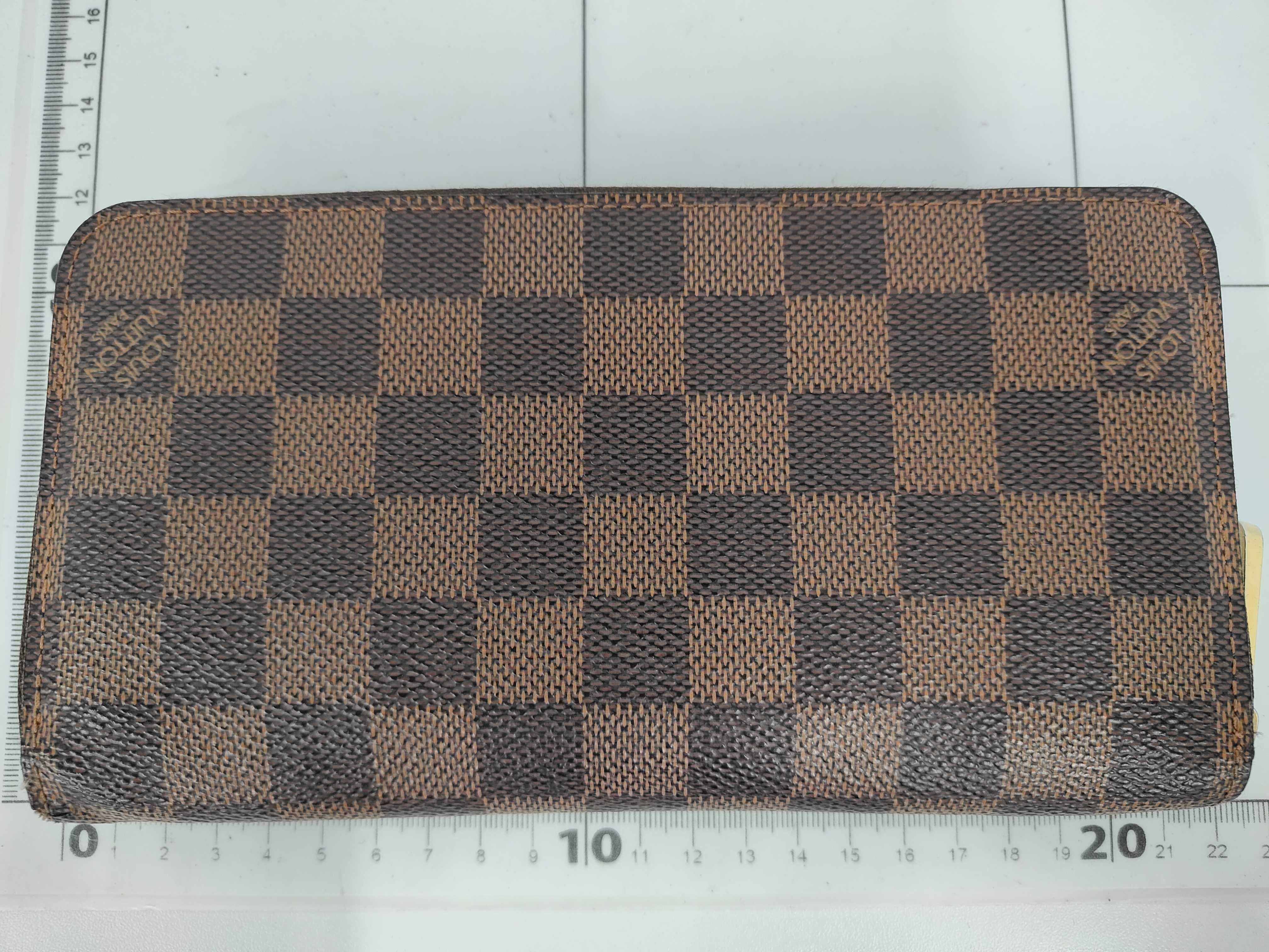 Damier Zippy Wallet — view 2