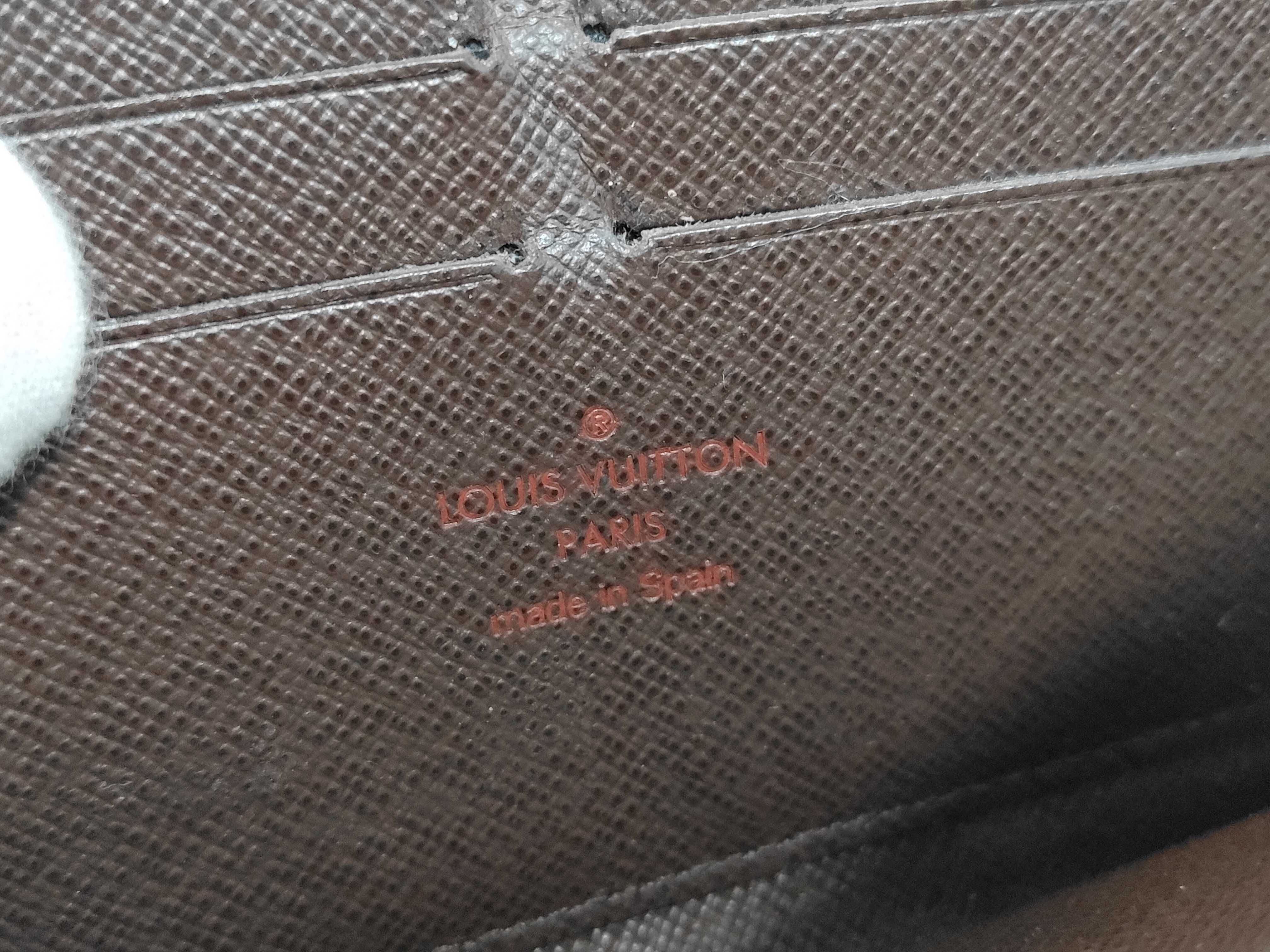 Damier Zippy Wallet — view 6